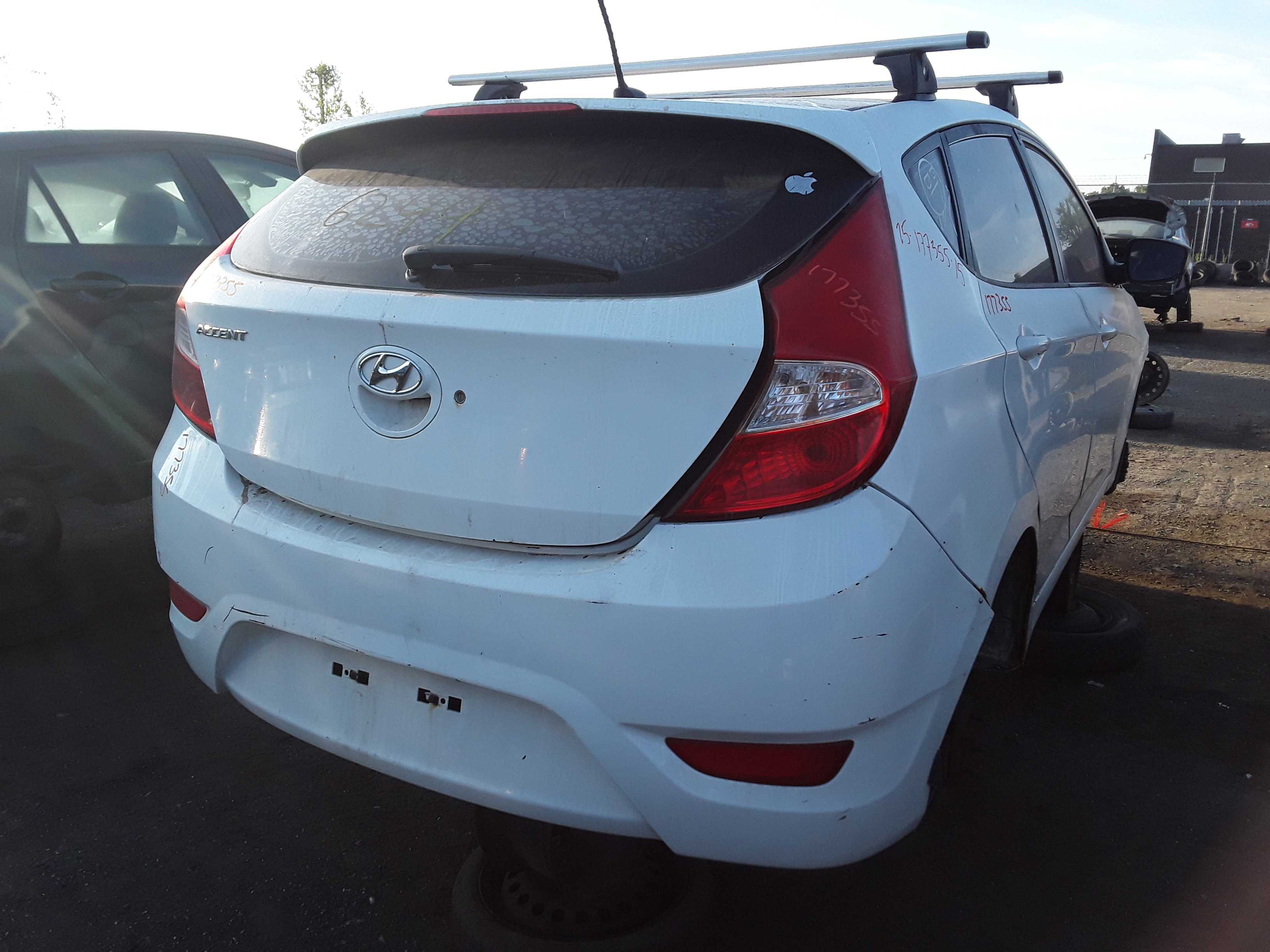 HYUNDAI ACCENT 2015