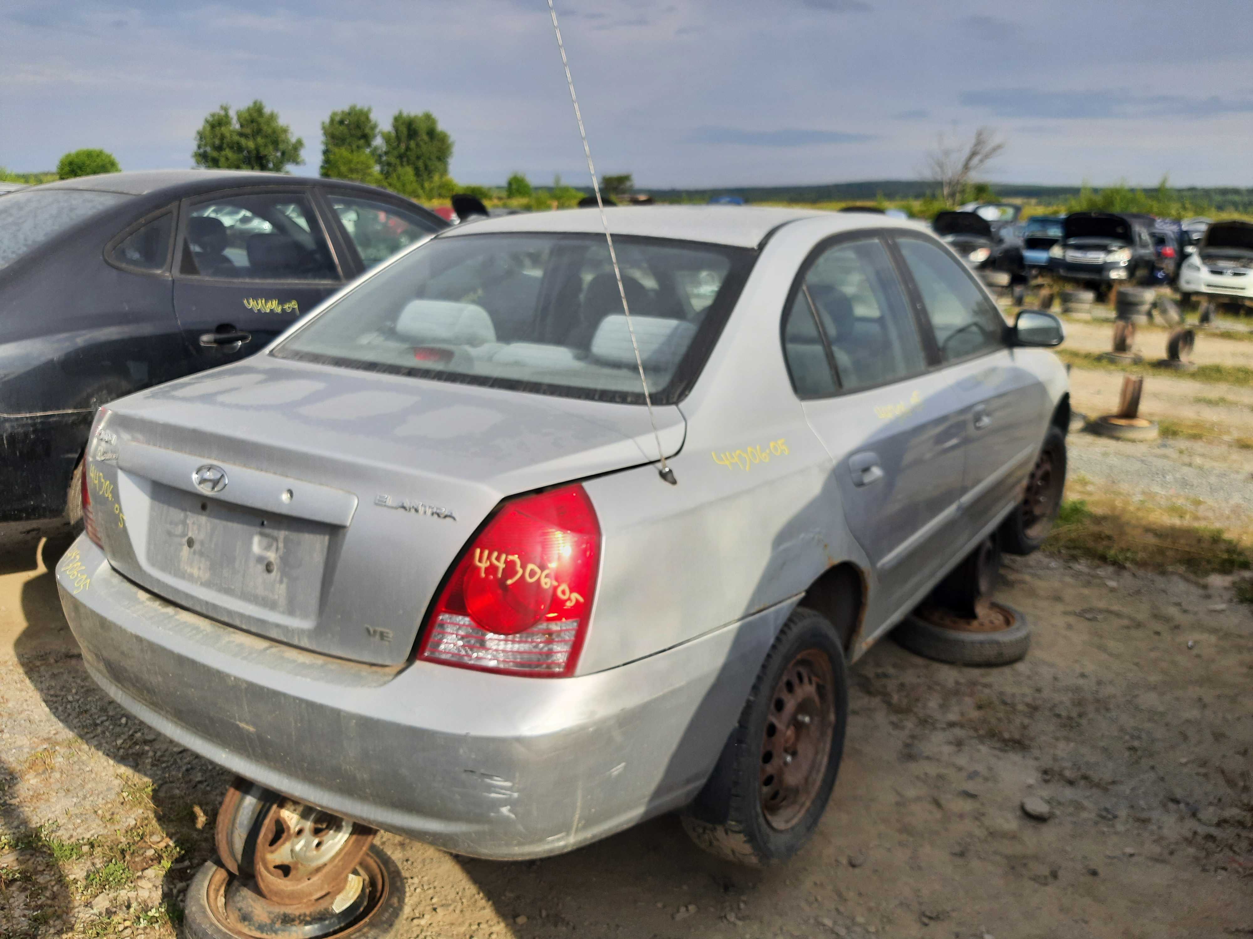 HYUNDAI ELANTRA 2005