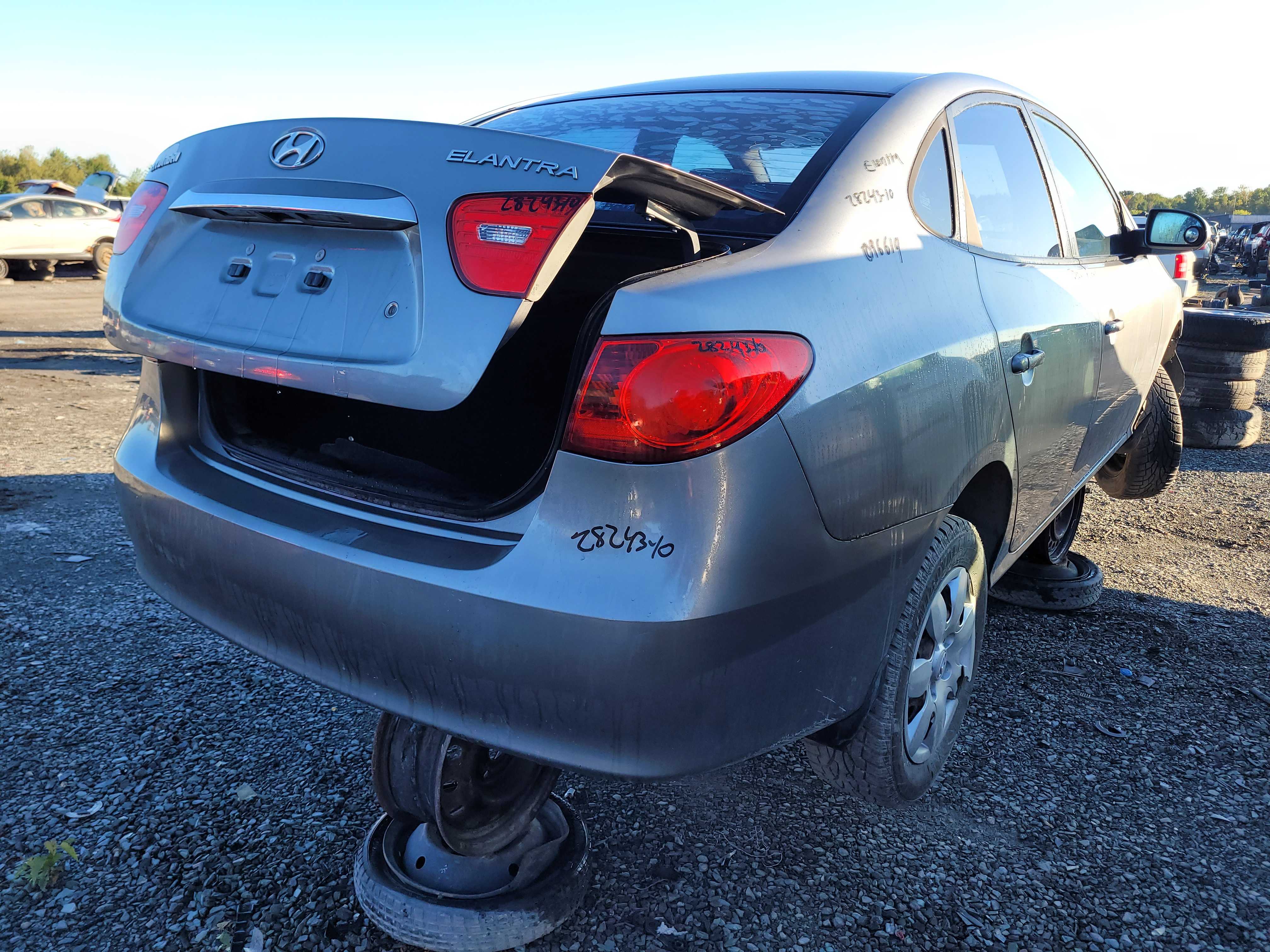 HYUNDAI ELANTRA 2010