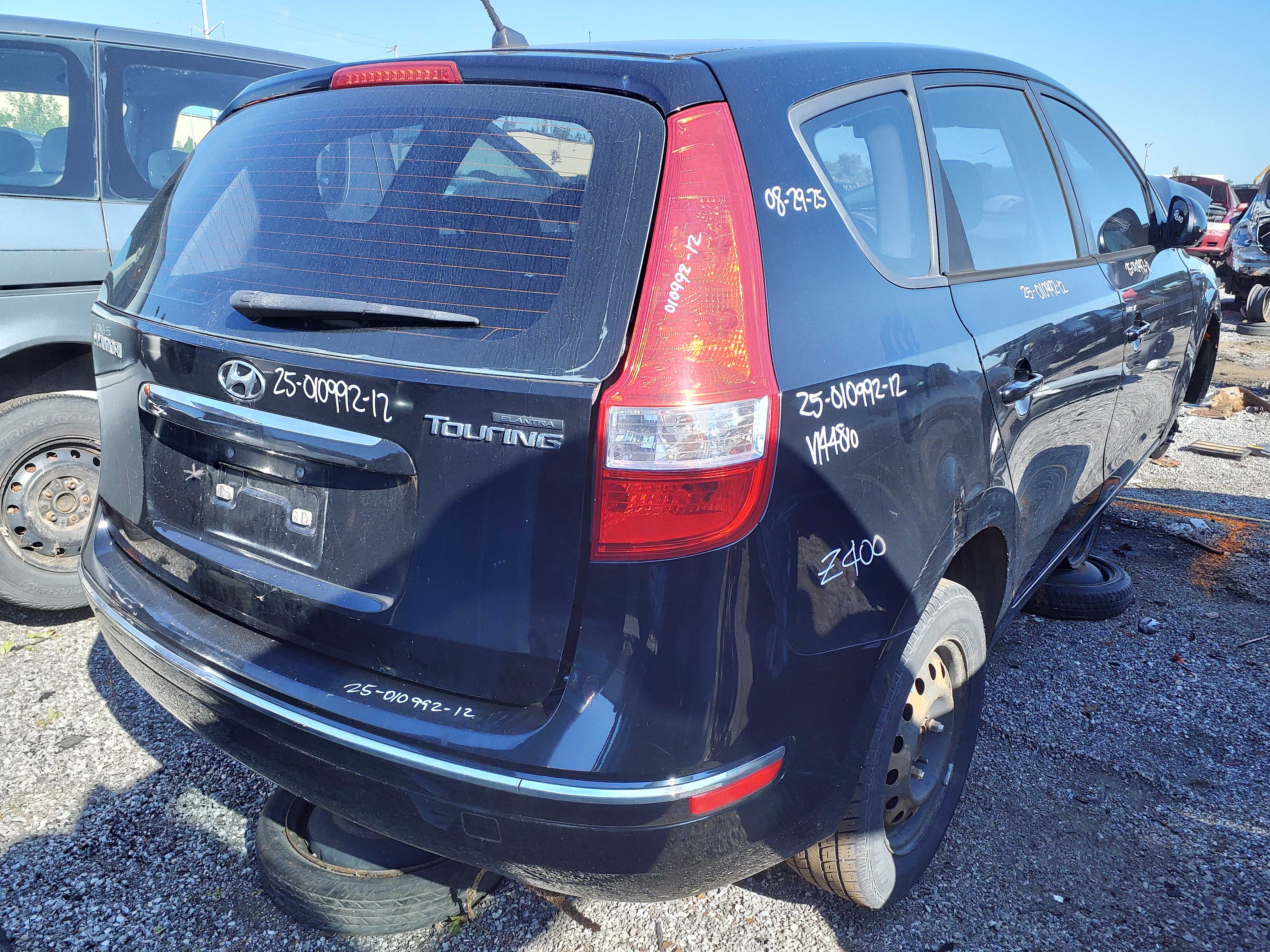 HYUNDAI ELANTRA 2012