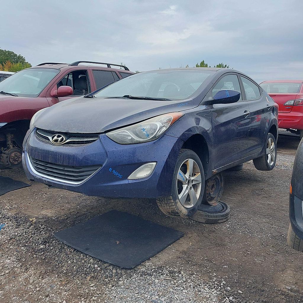 HYUNDAI ELANTRA 2012