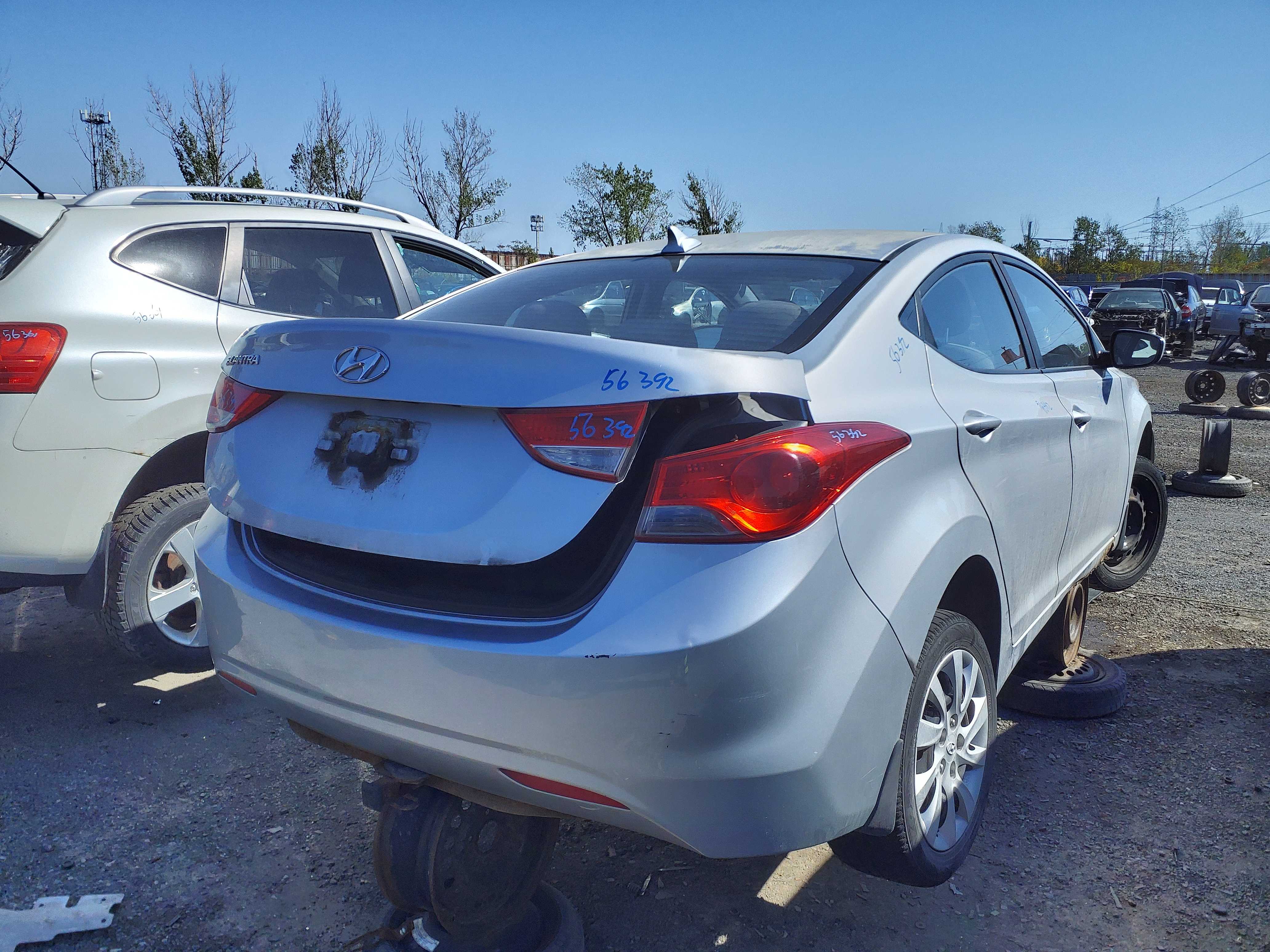 HYUNDAI ELANTRA 2012
