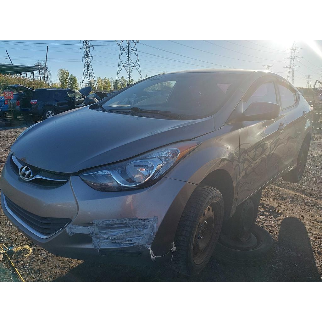 HYUNDAI ELANTRA 2012