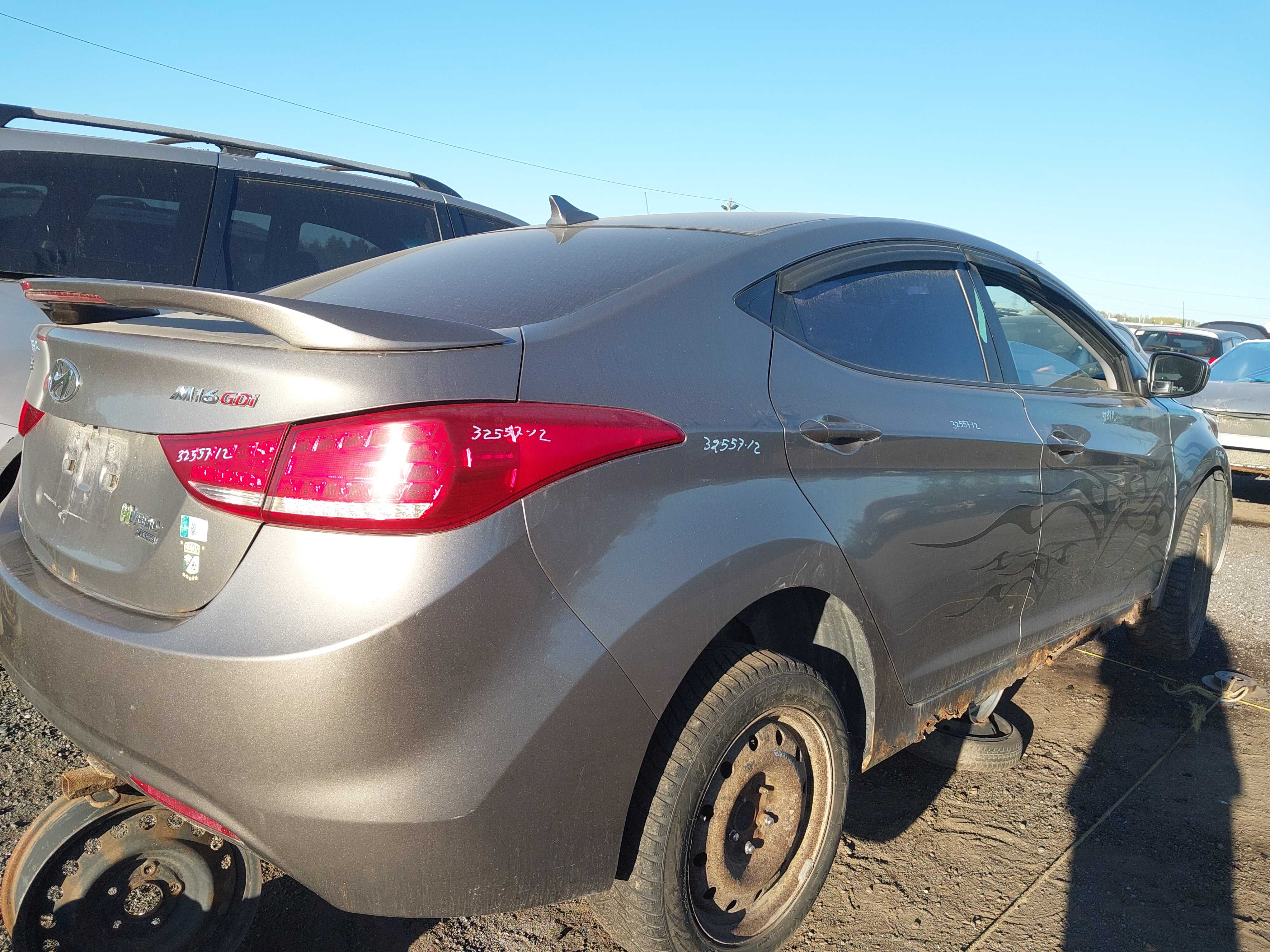 HYUNDAI ELANTRA 2012