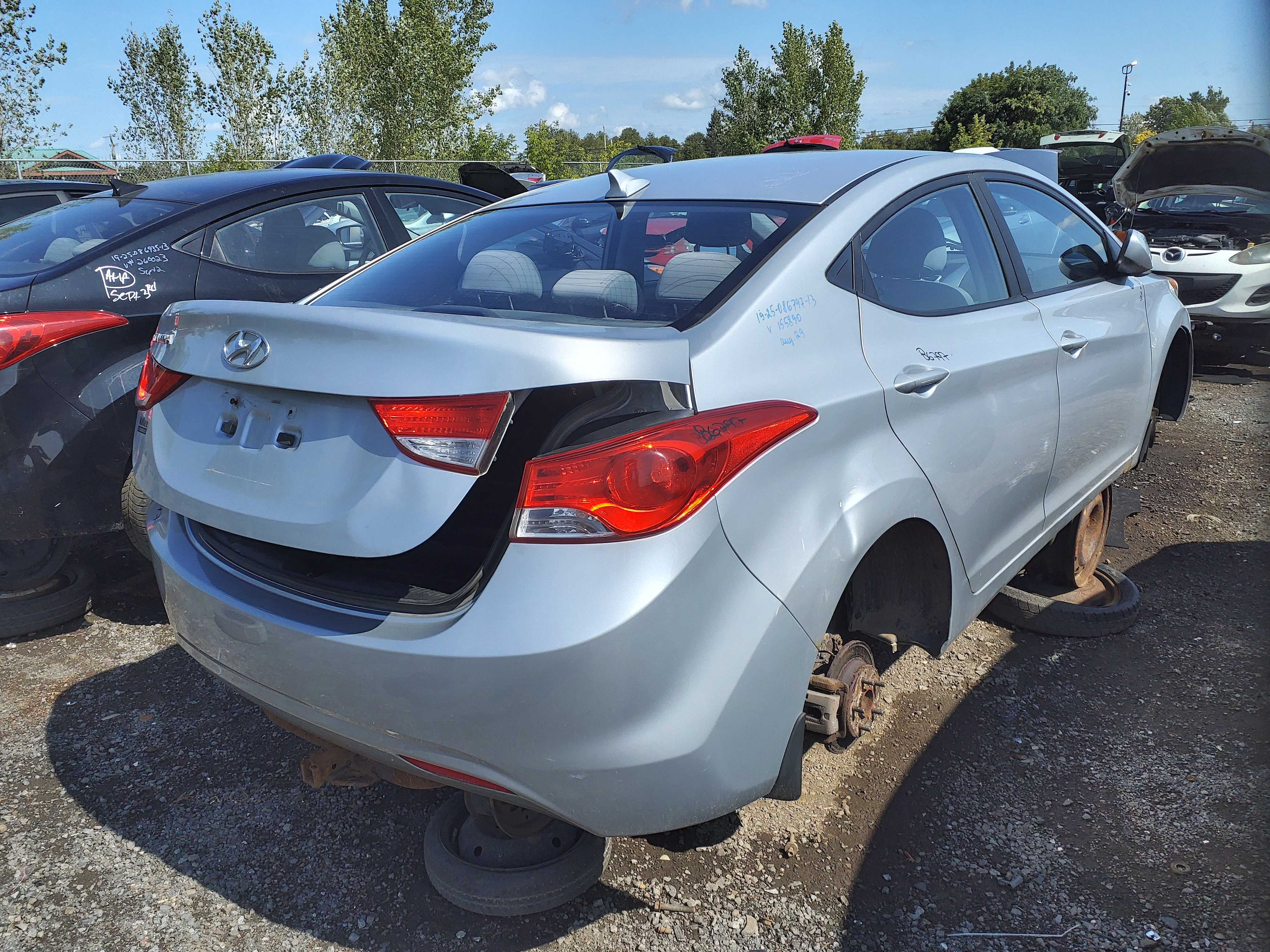 HYUNDAI ELANTRA 2013