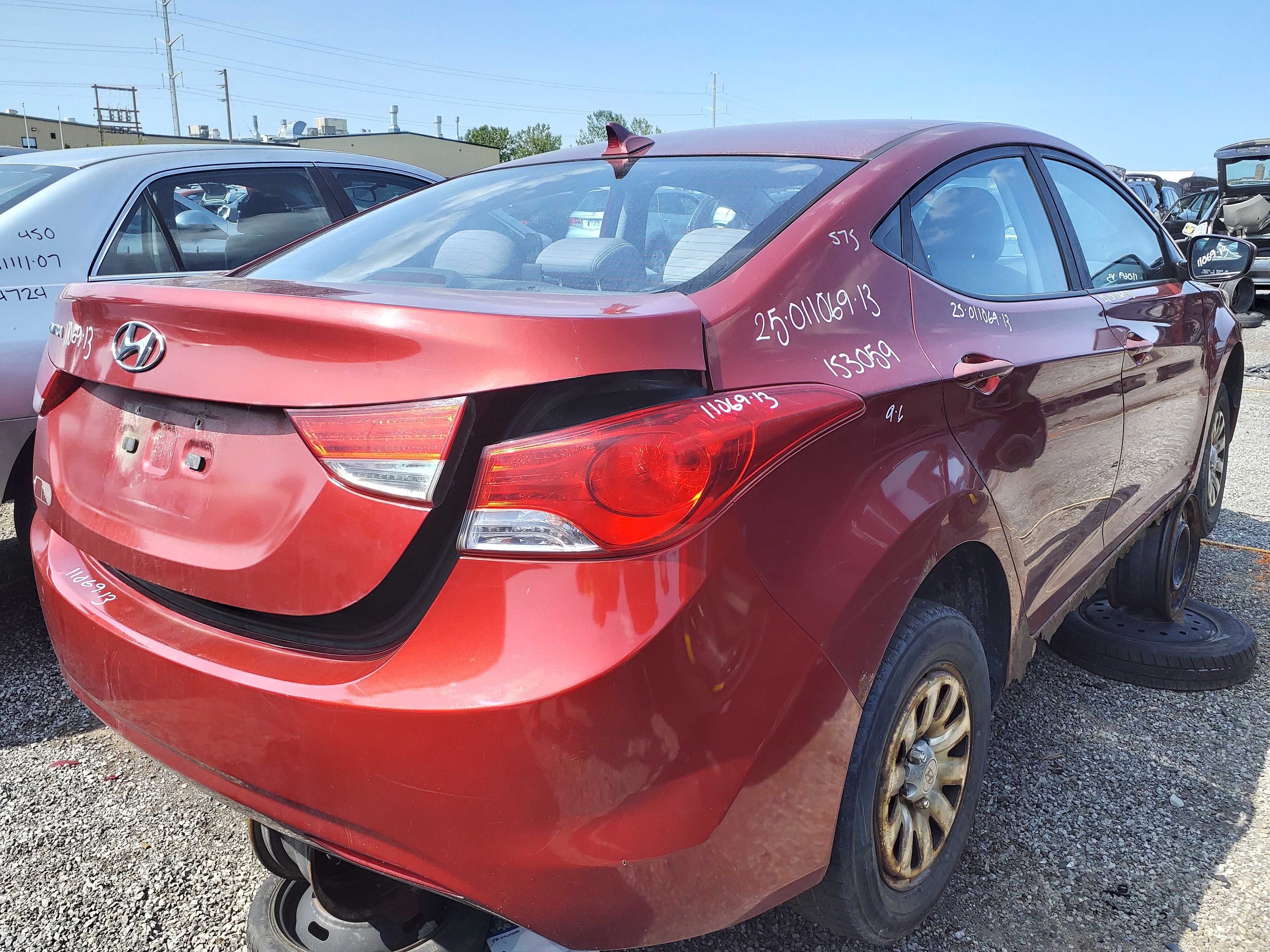 HYUNDAI ELANTRA 2013