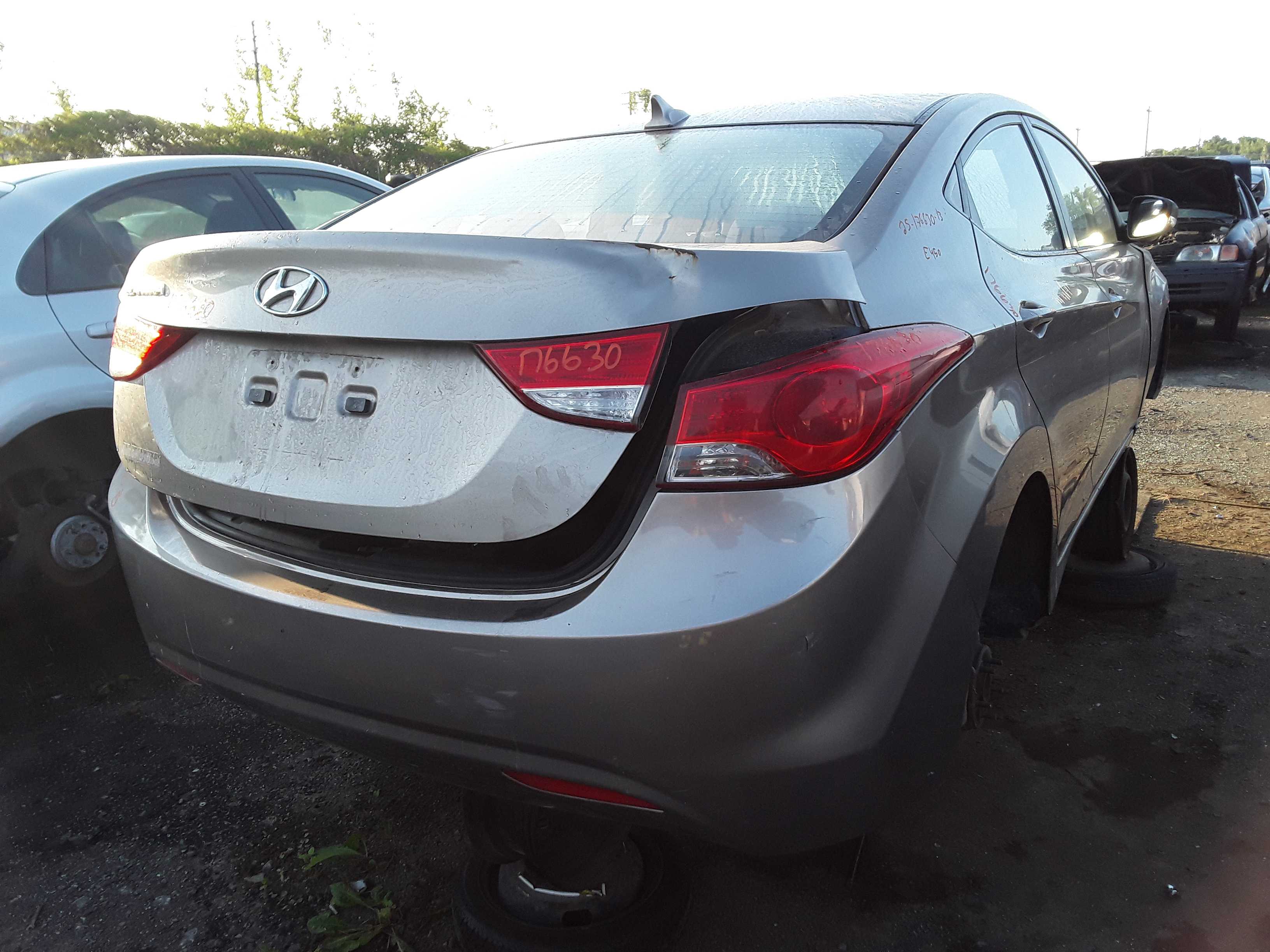 HYUNDAI ELANTRA 2013