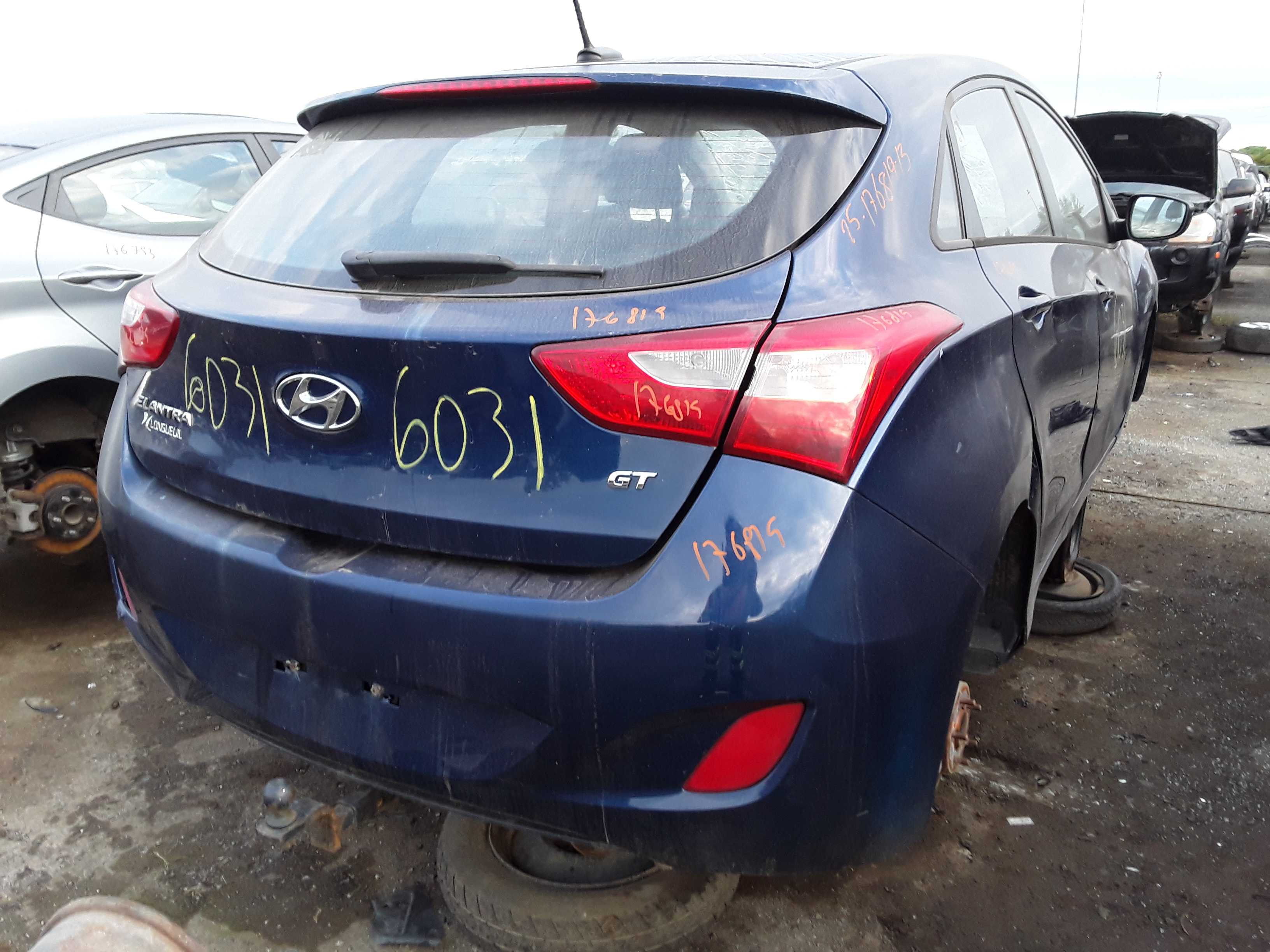HYUNDAI ELANTRA 2013