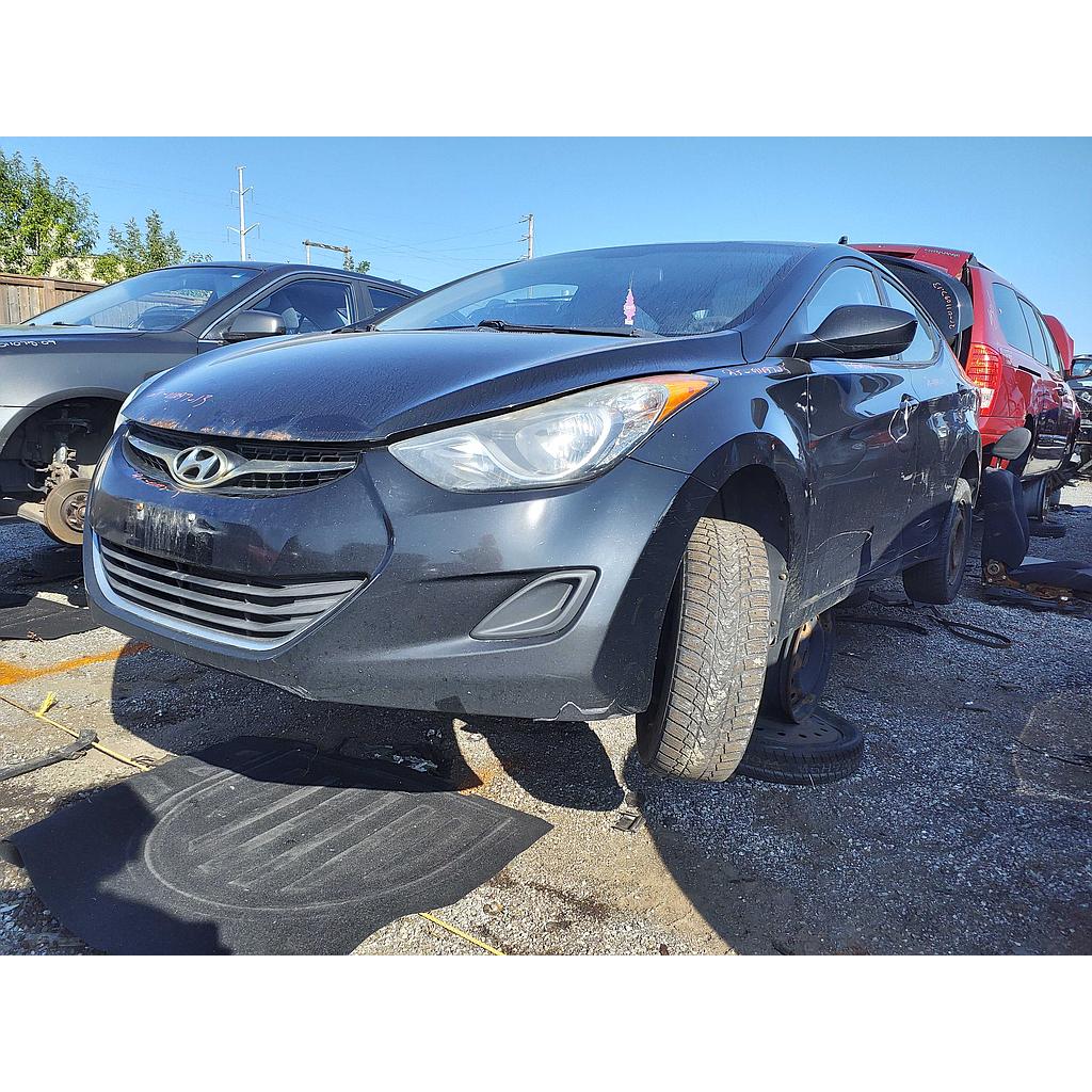 HYUNDAI ELANTRA 2013