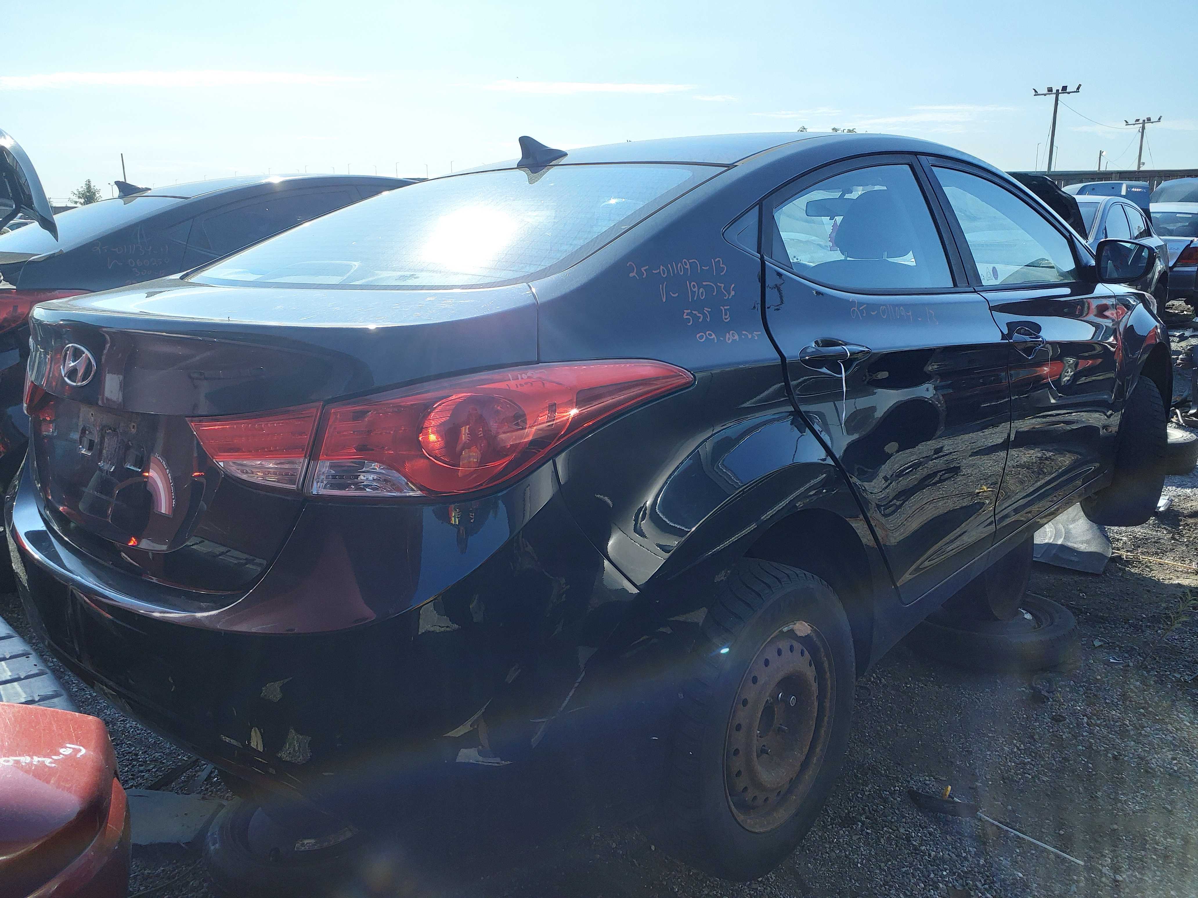 HYUNDAI ELANTRA 2013