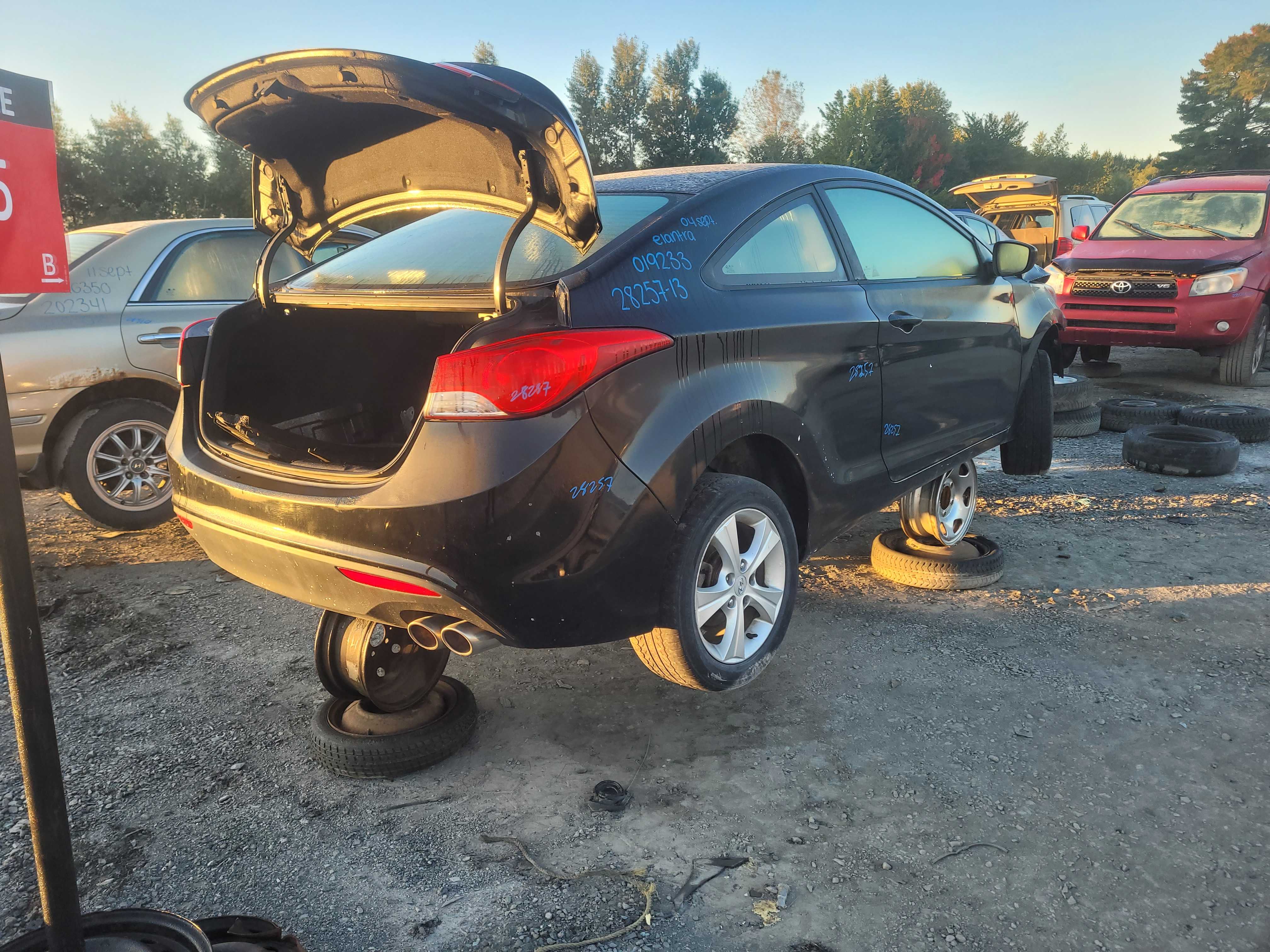 HYUNDAI ELANTRA 2013