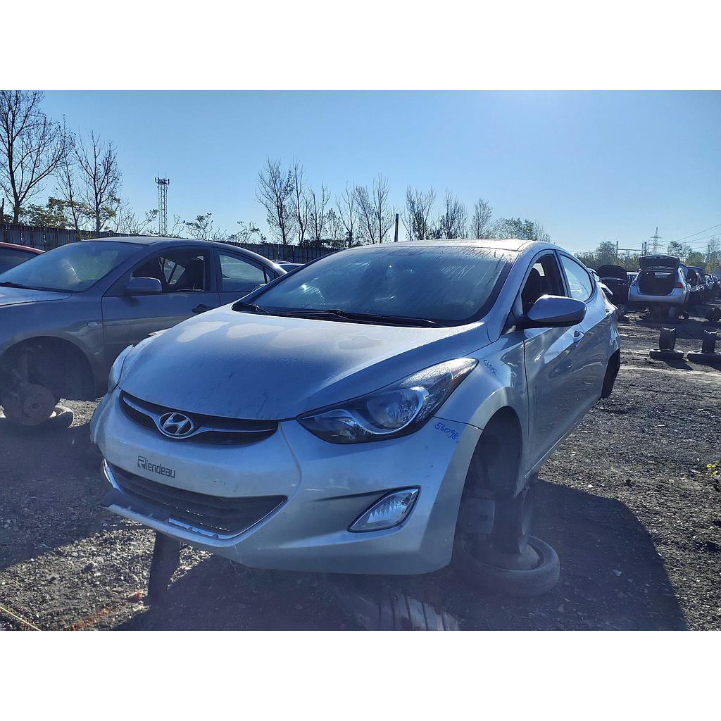 HYUNDAI ELANTRA 2013