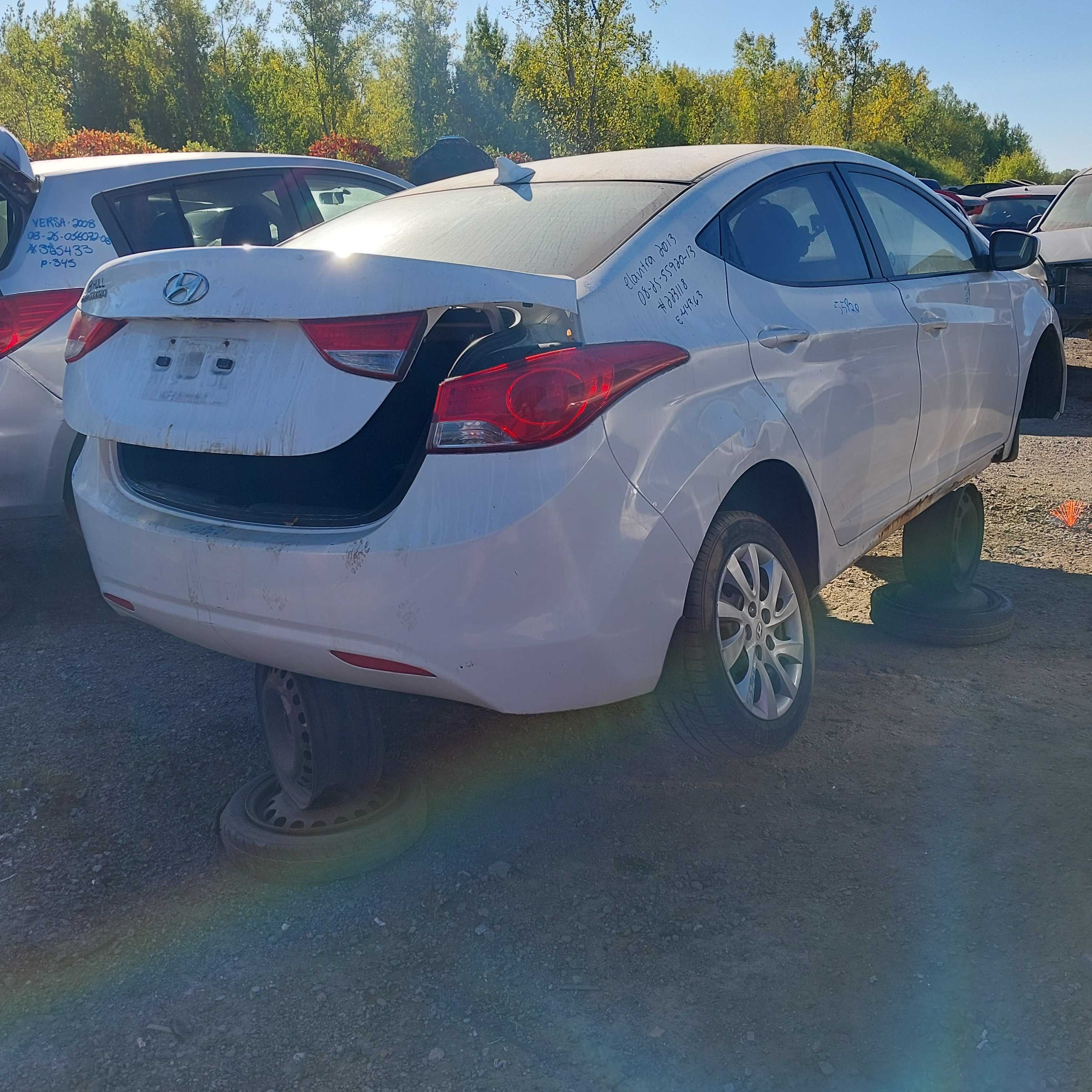 HYUNDAI ELANTRA 2013