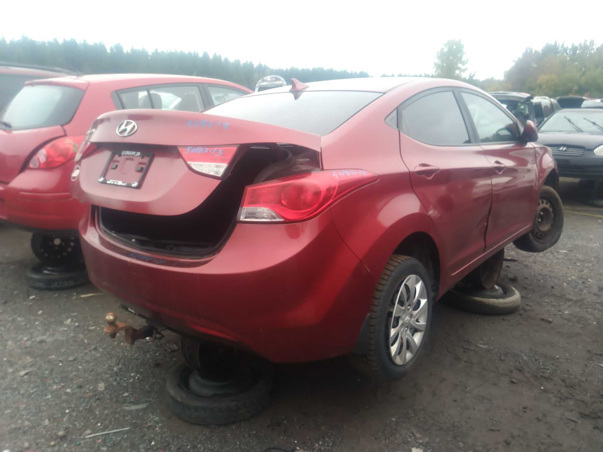 HYUNDAI ELANTRA 2013