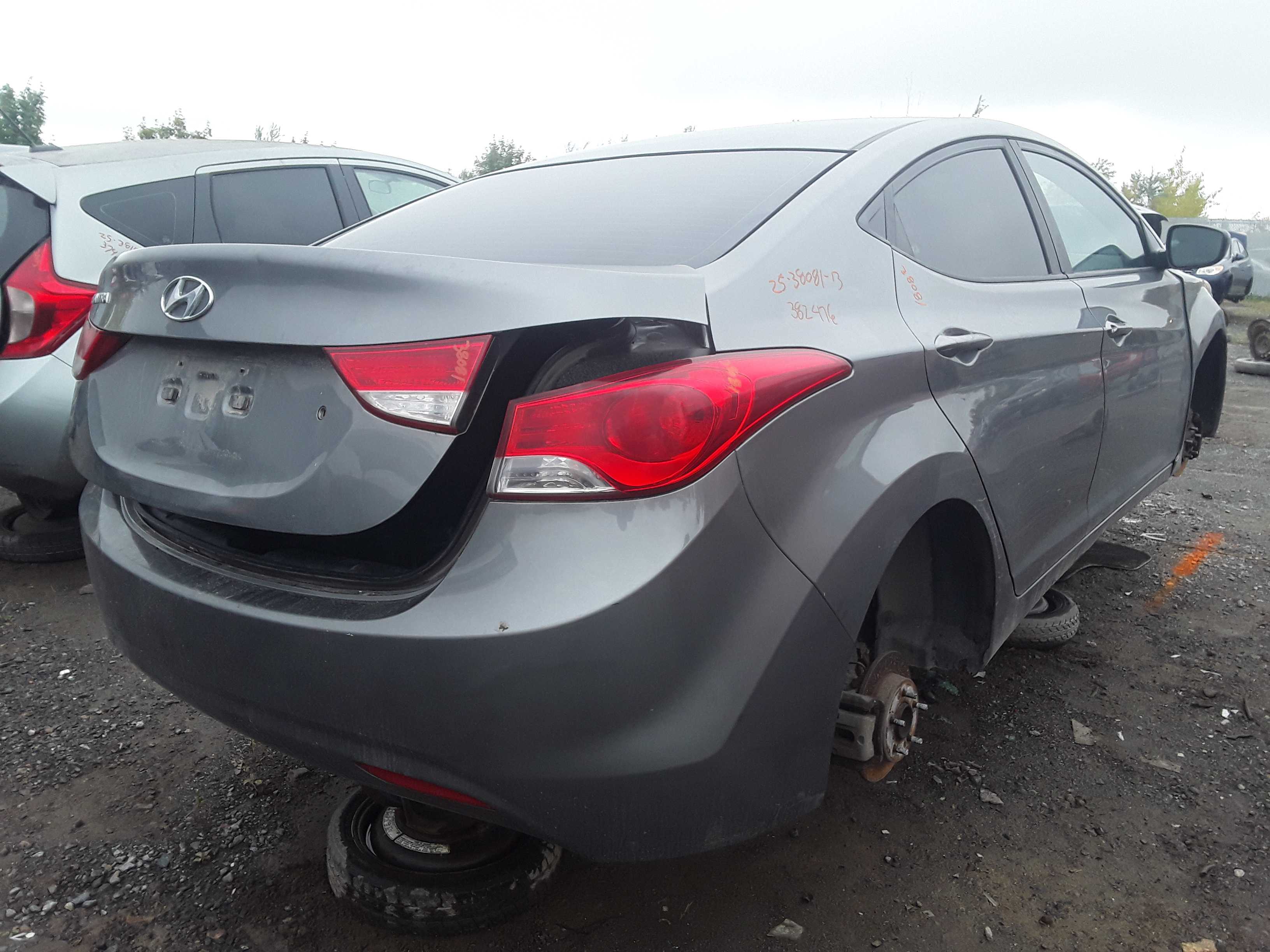 HYUNDAI ELANTRA 2013