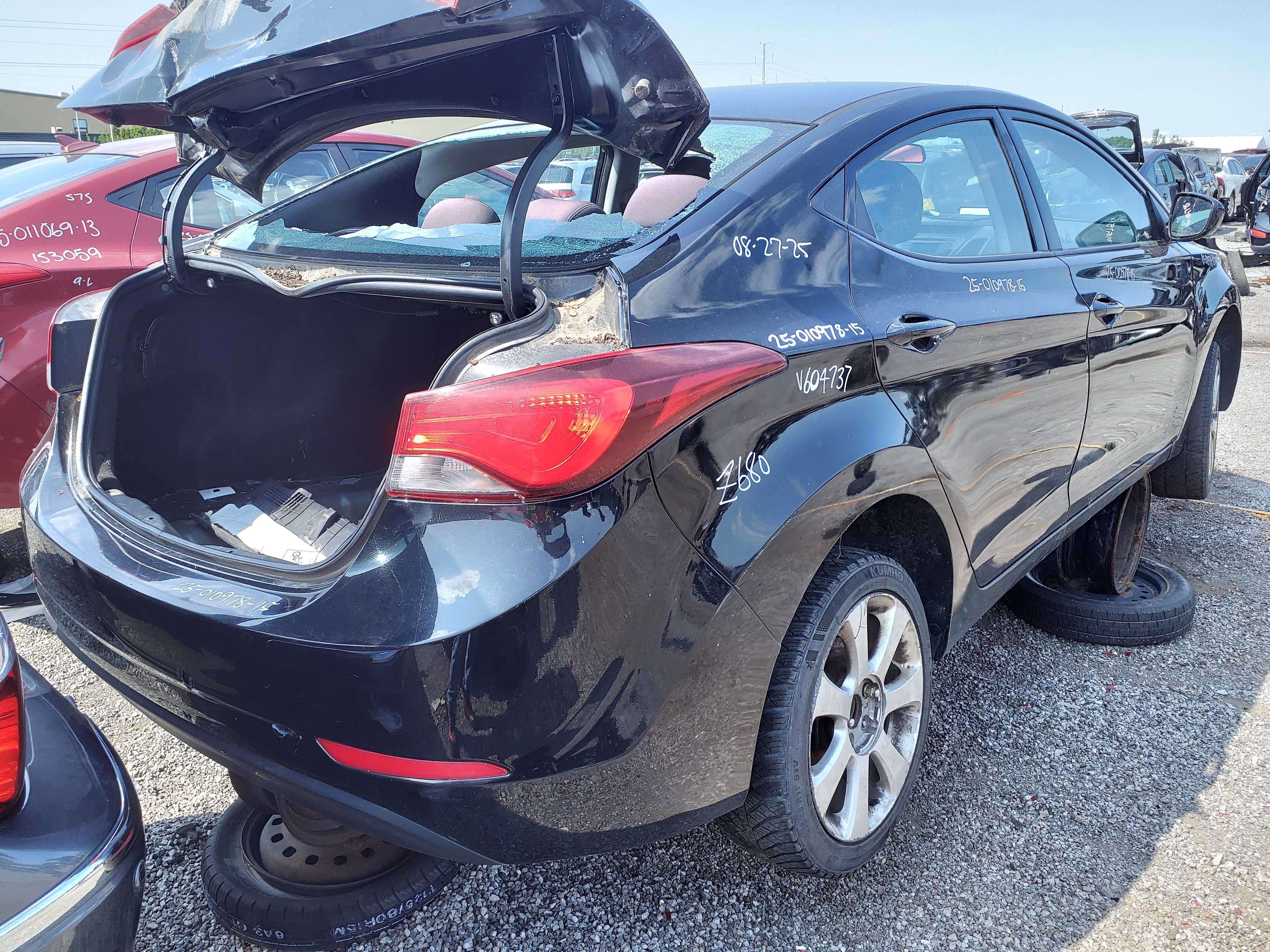 HYUNDAI ELANTRA 2015