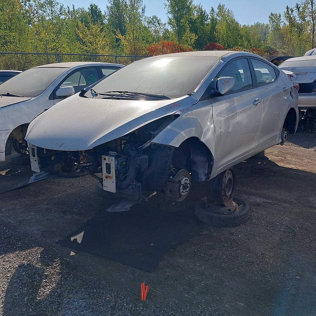 HYUNDAI ELANTRA 2015
