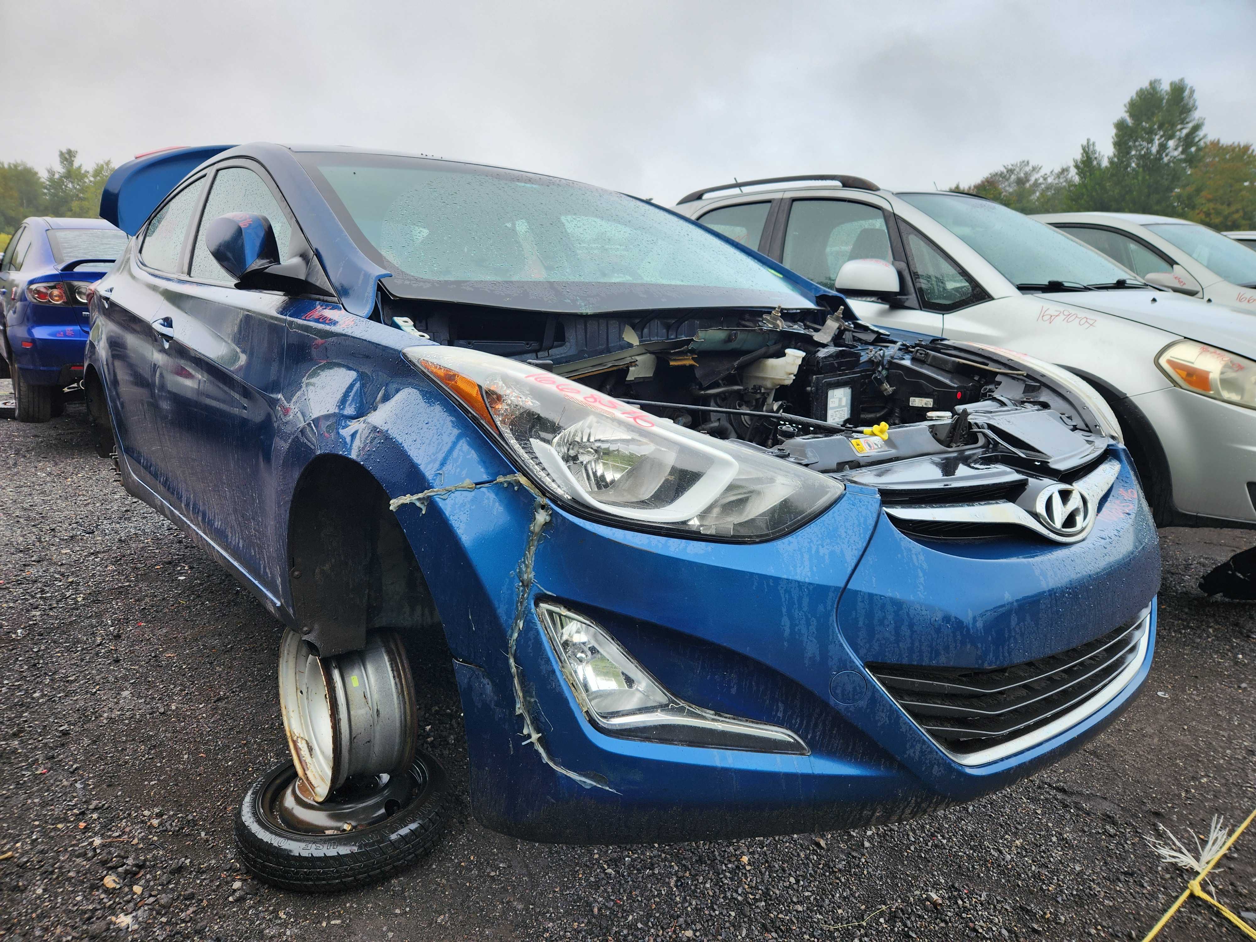 HYUNDAI ELANTRA 2016