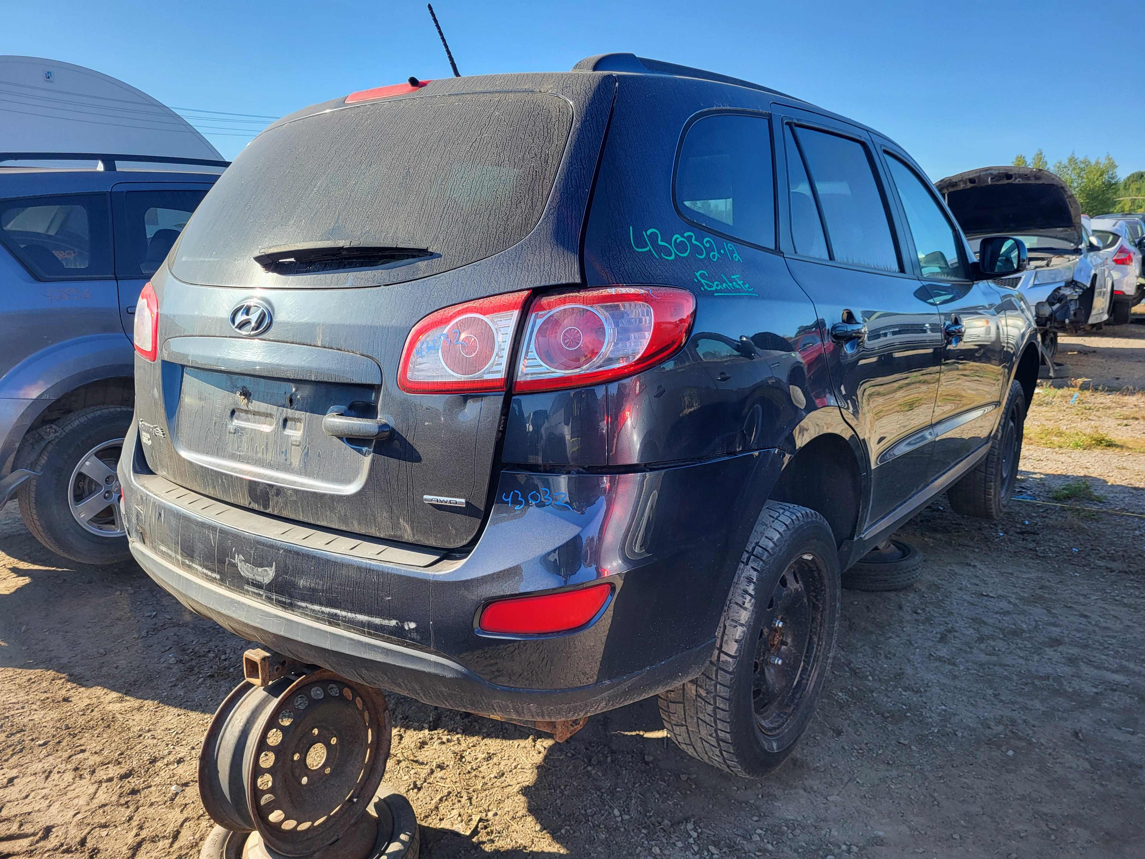 HYUNDAI SANTA FE 2012
