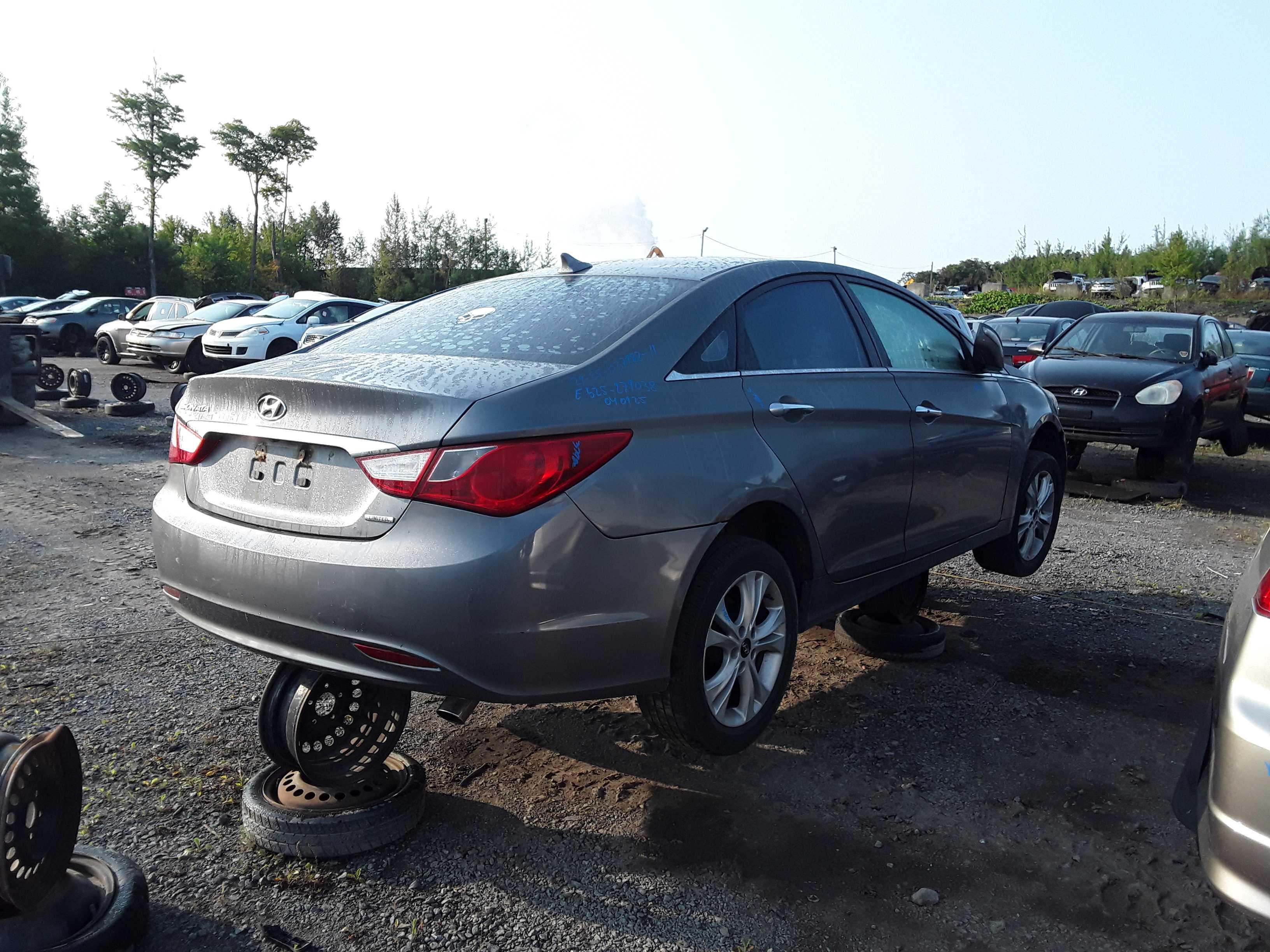 HYUNDAI SONATA 2011
