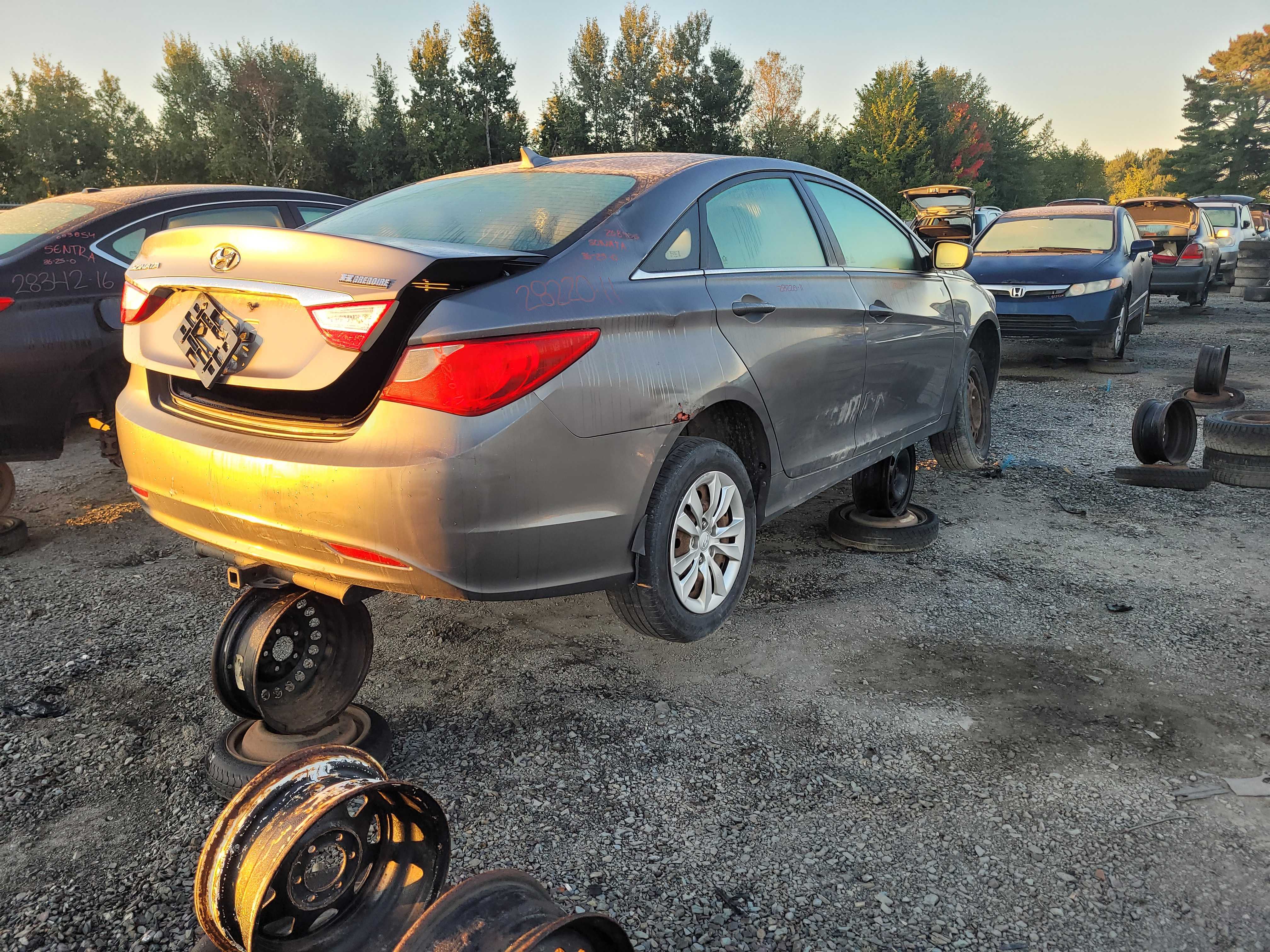 HYUNDAI SONATA 2011