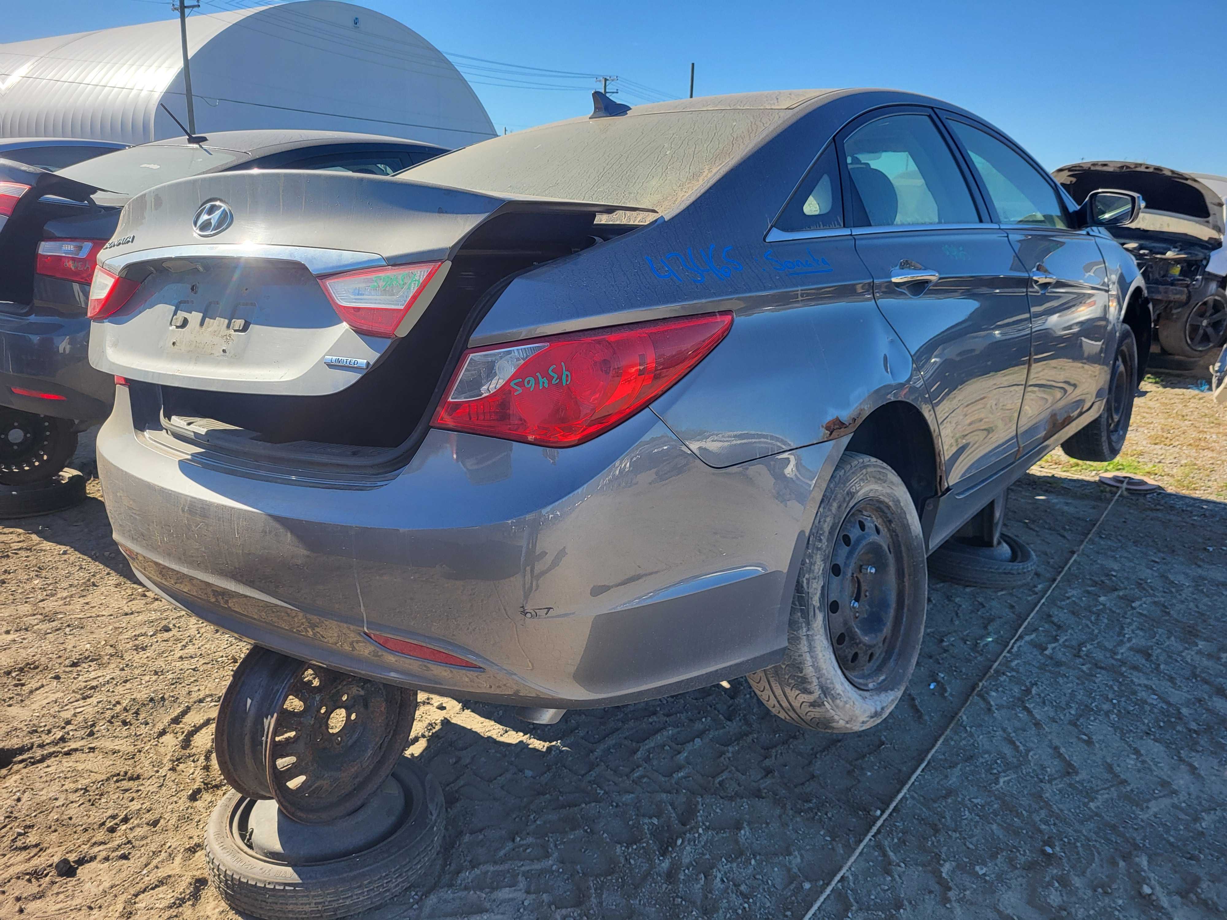 HYUNDAI SONATA 2011