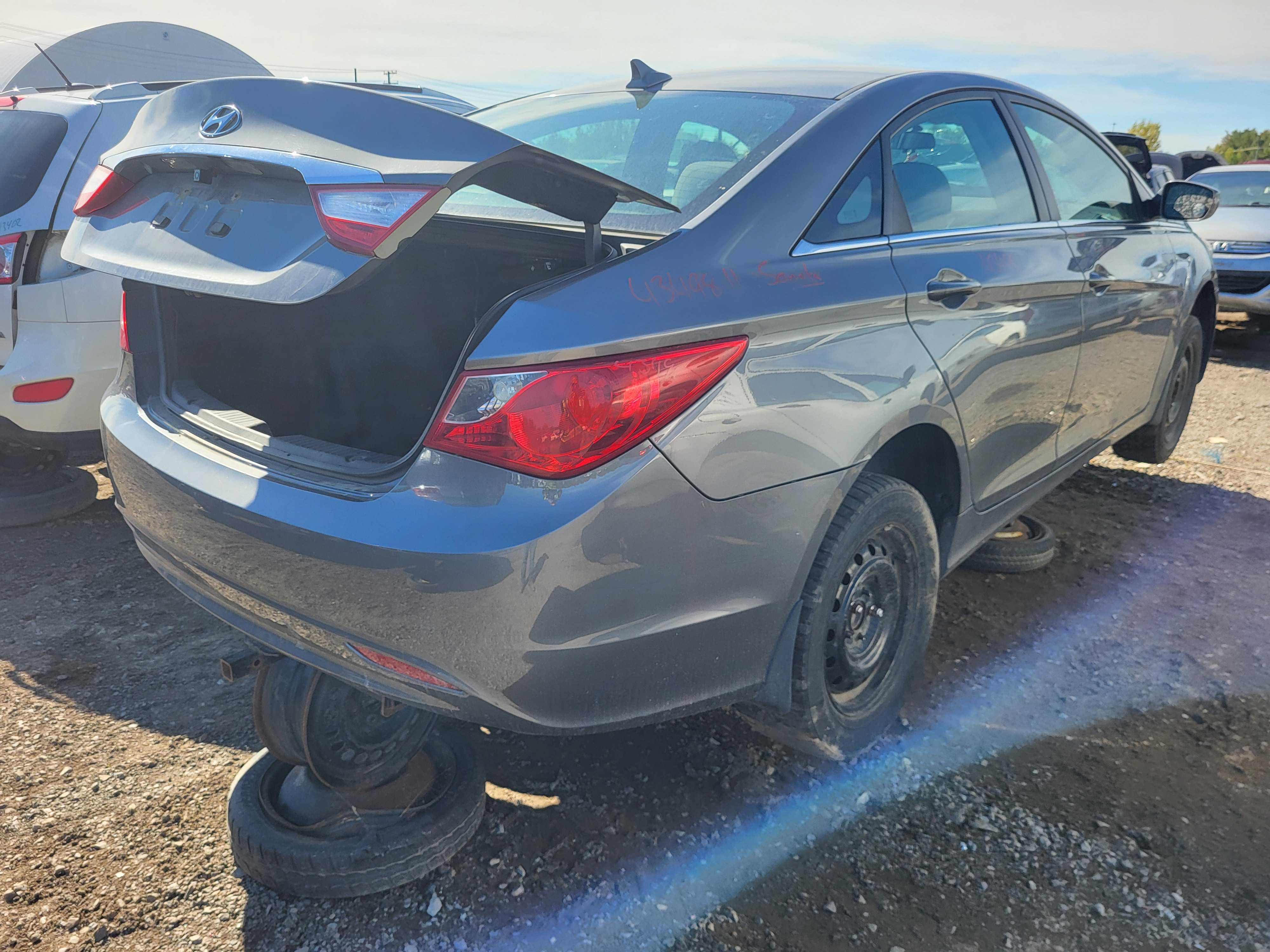 HYUNDAI SONATA 2011