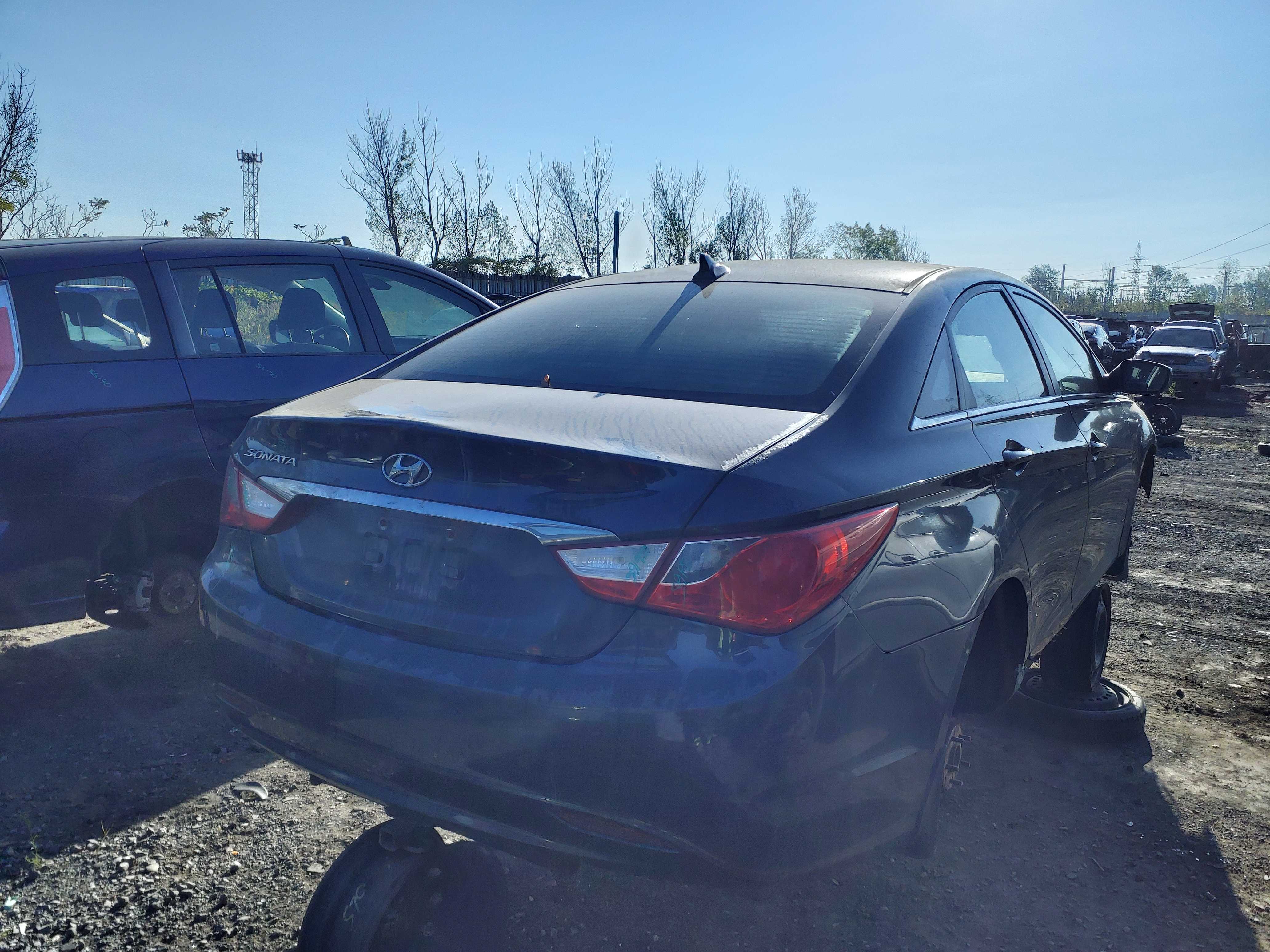 HYUNDAI SONATA 2012