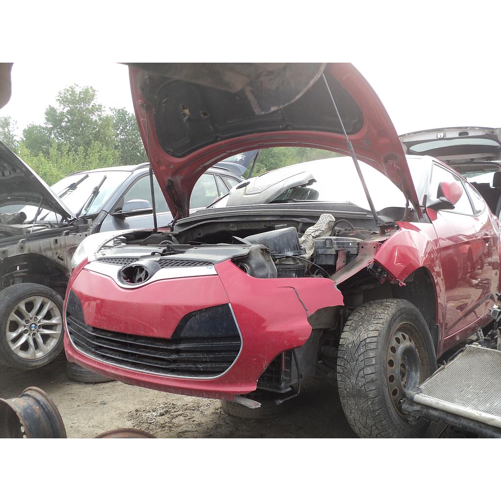 HYUNDAI VELOSTER 2016