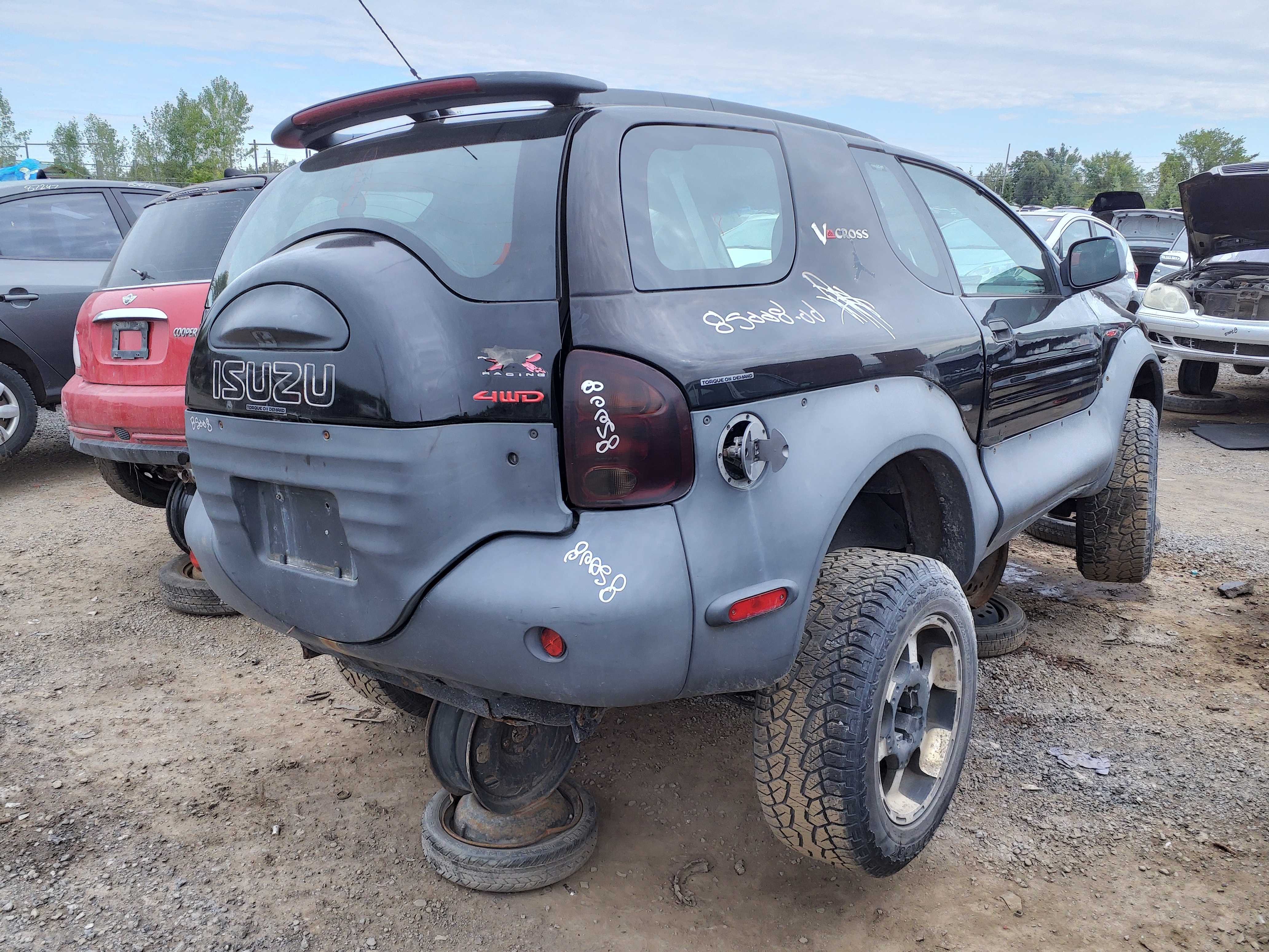 ISUZU VEHICROSS 2000