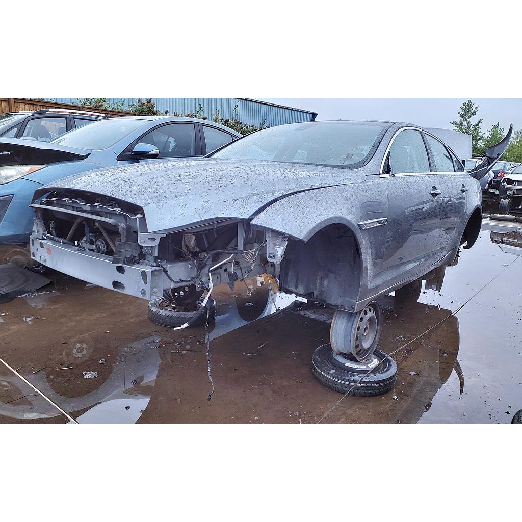 JAGUAR XJ SERIES 2011