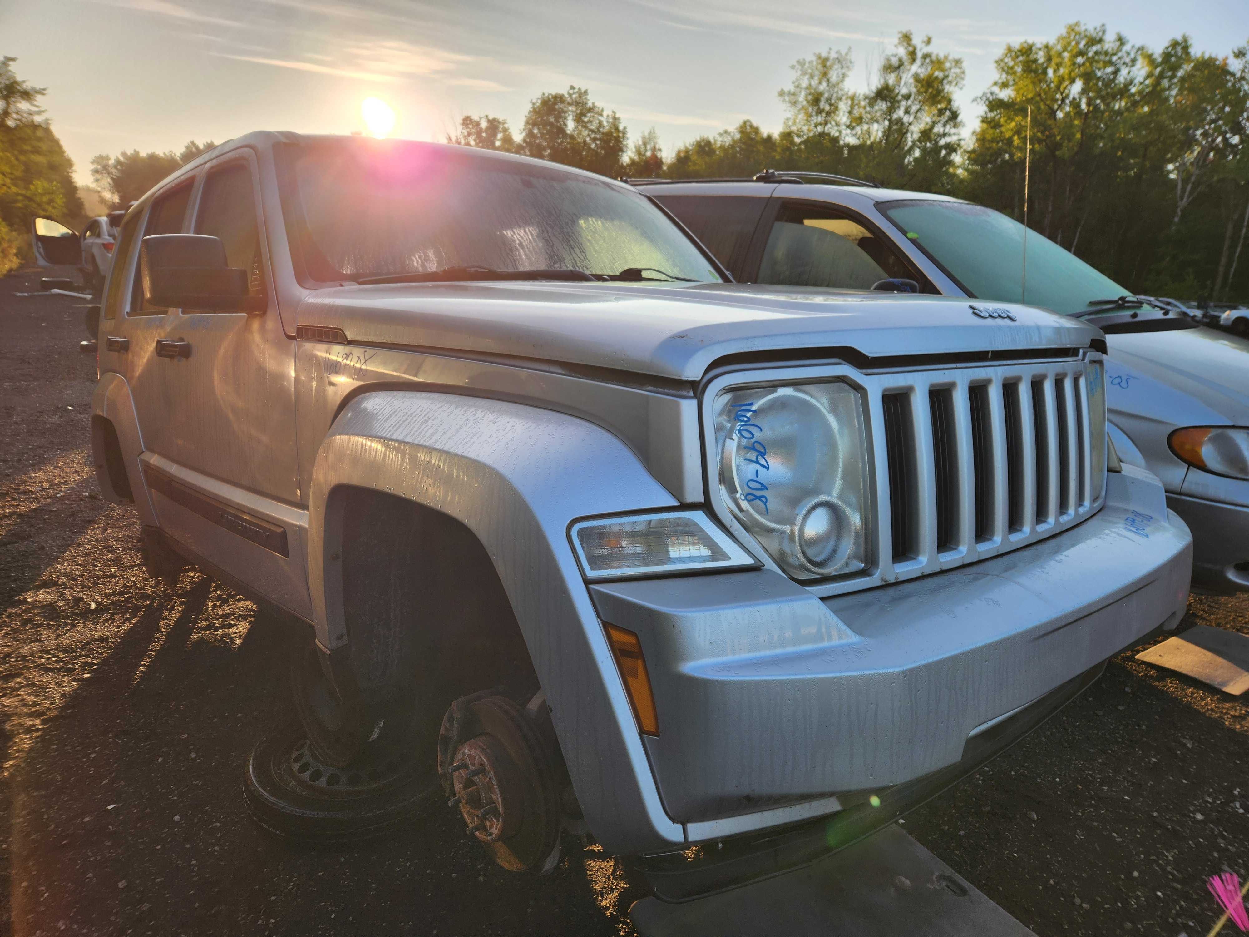 JEEP LIBERTY 2008