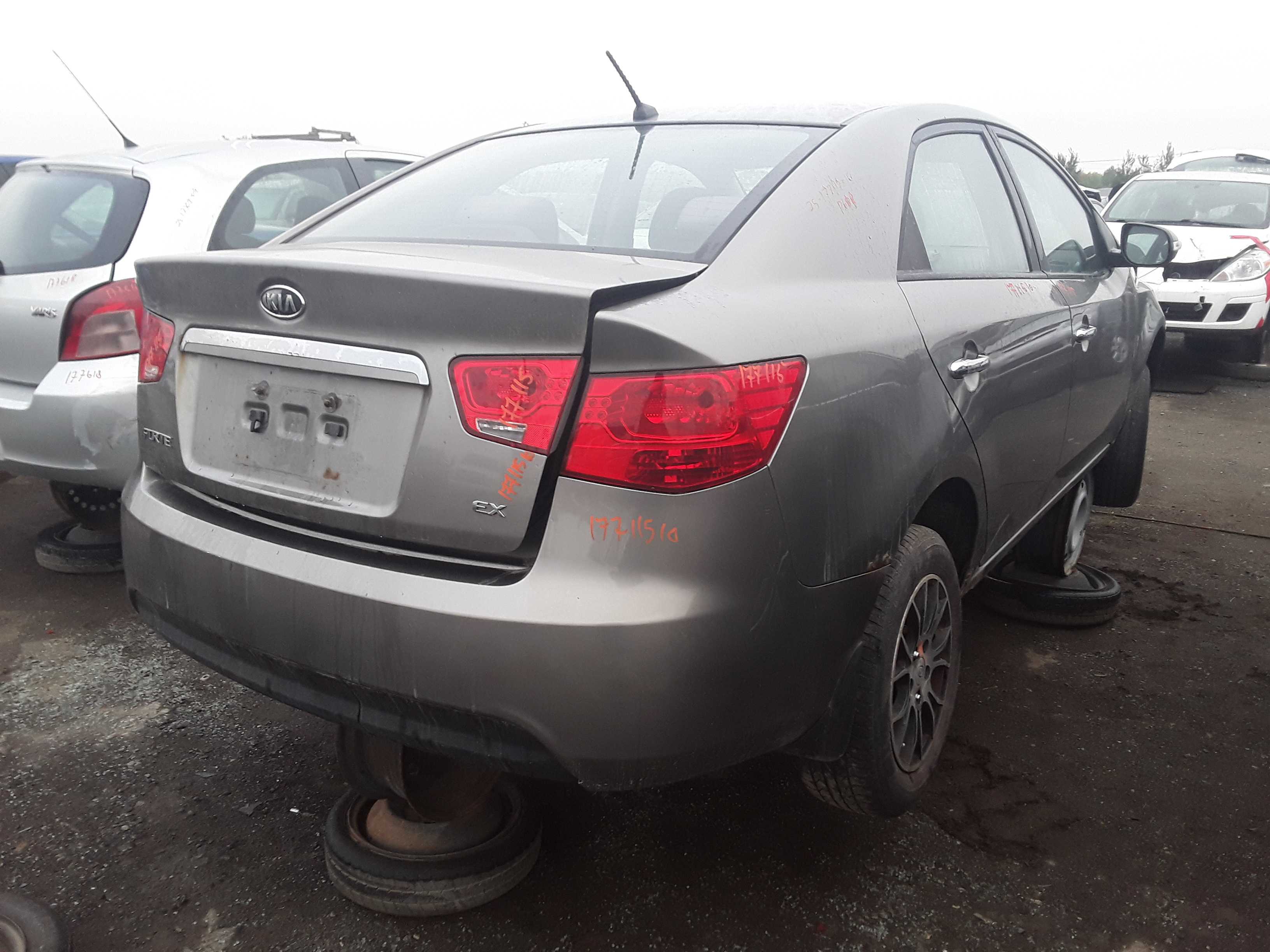 KIA FORTE 2010