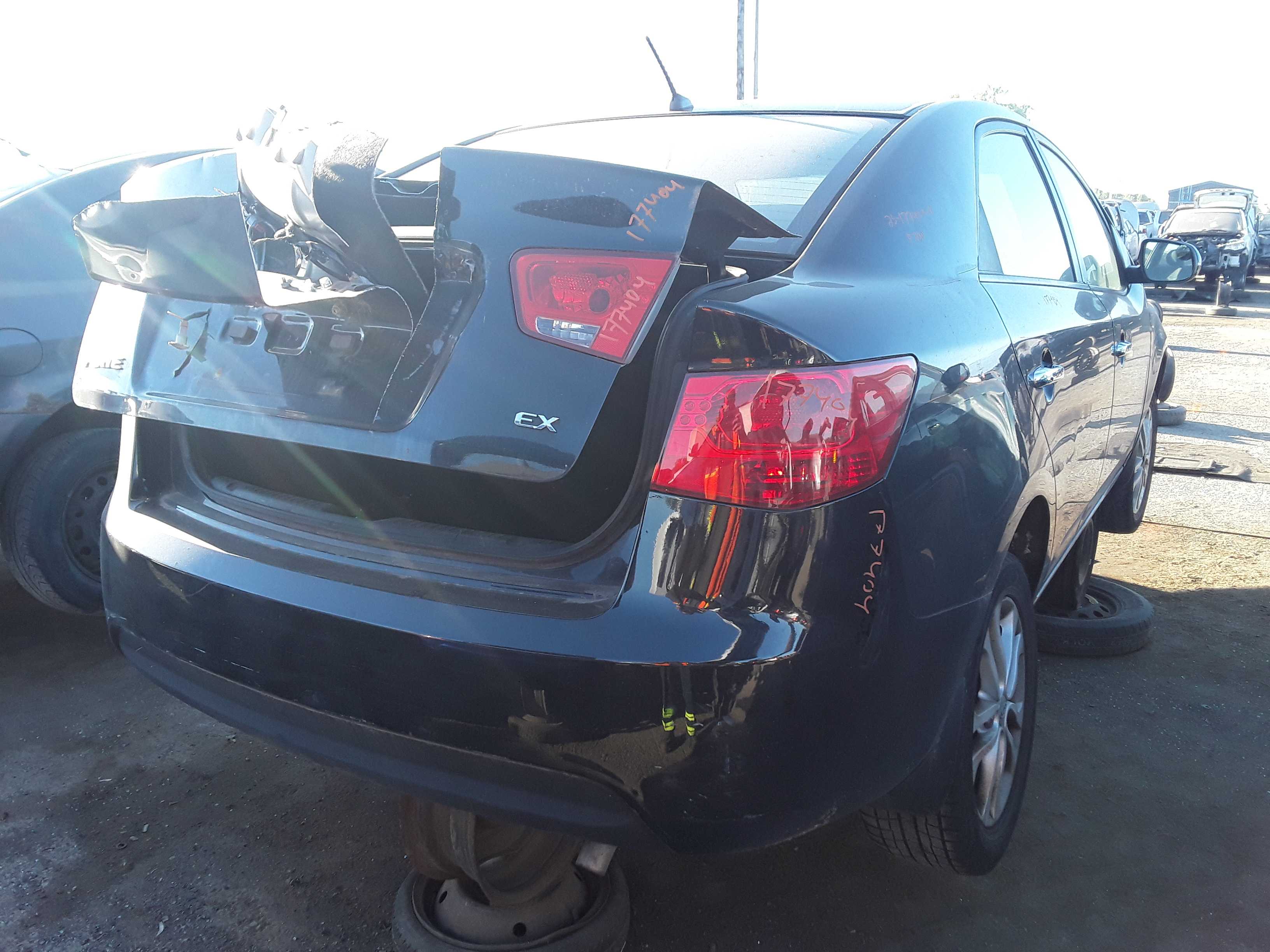 KIA FORTE 2011