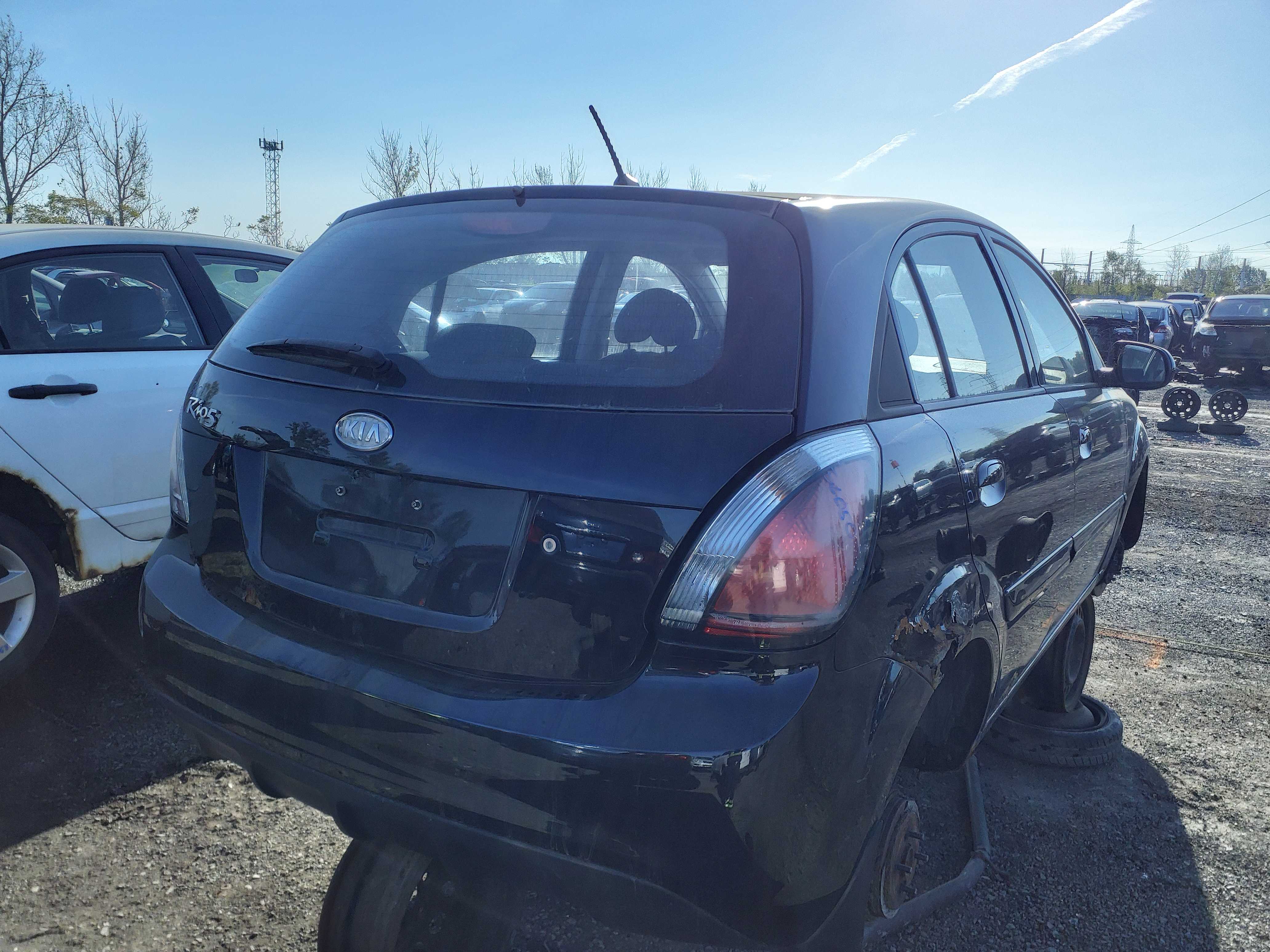 KIA RIO 2010