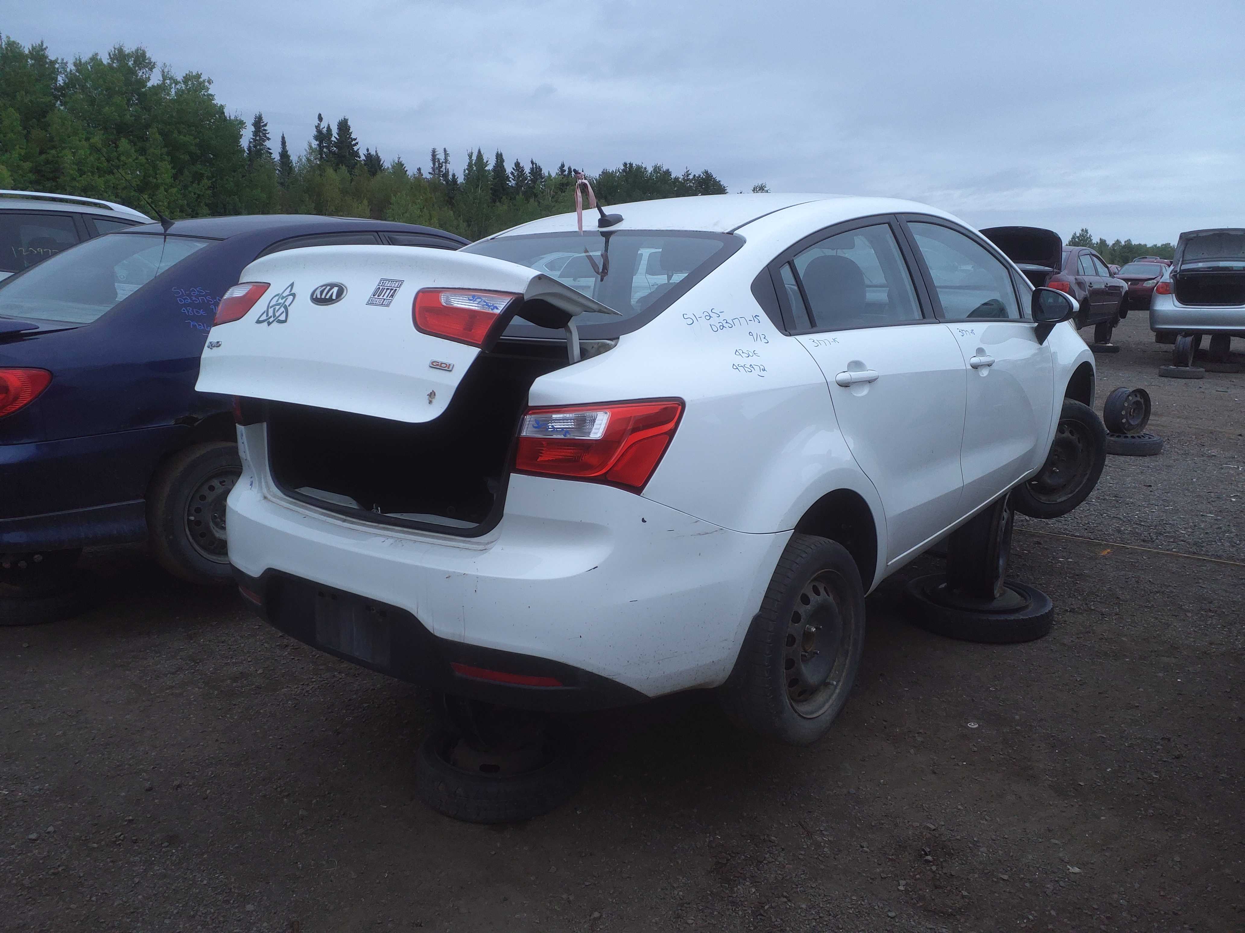 KIA RIO 2015