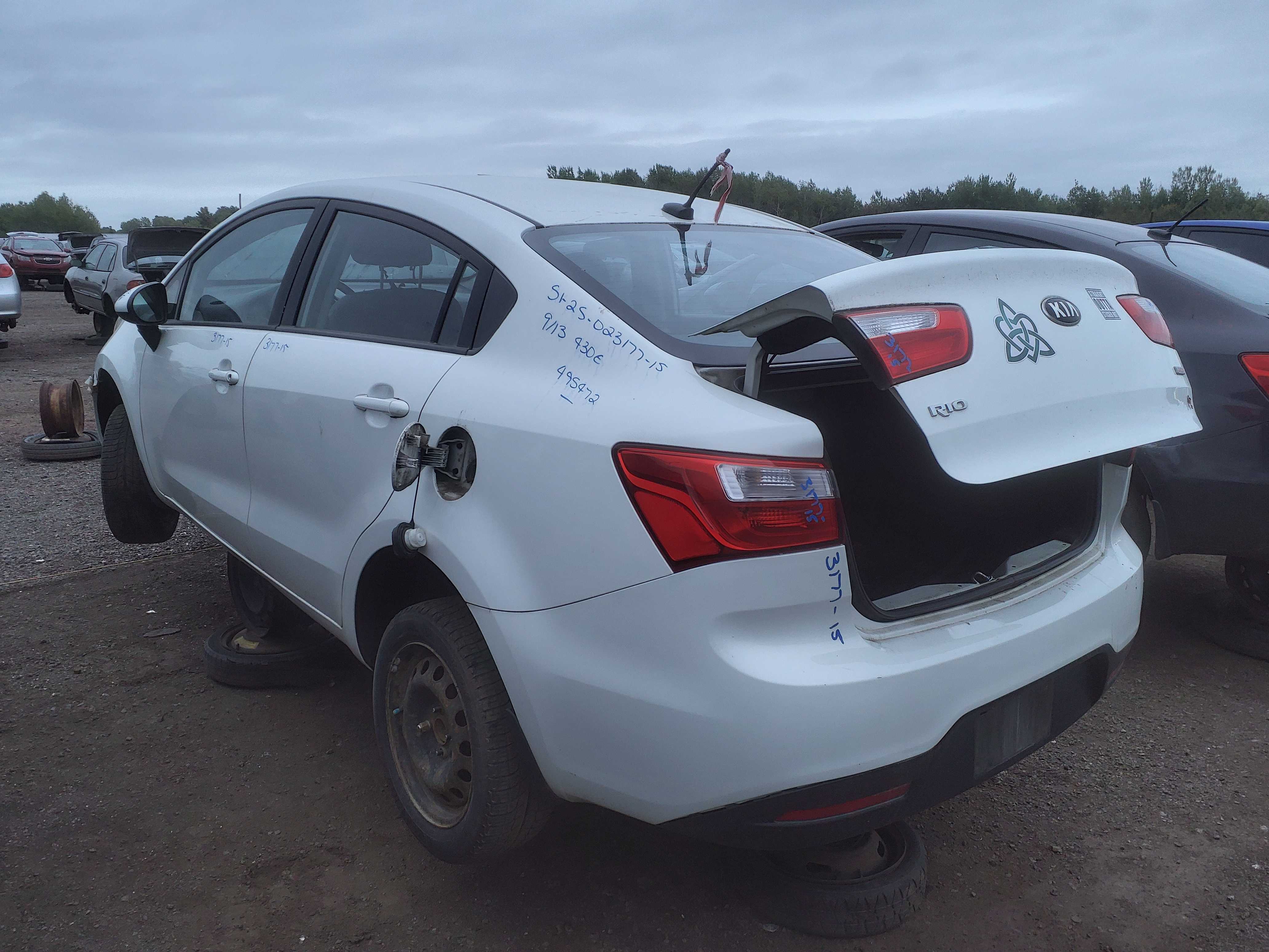 KIA RIO 2015