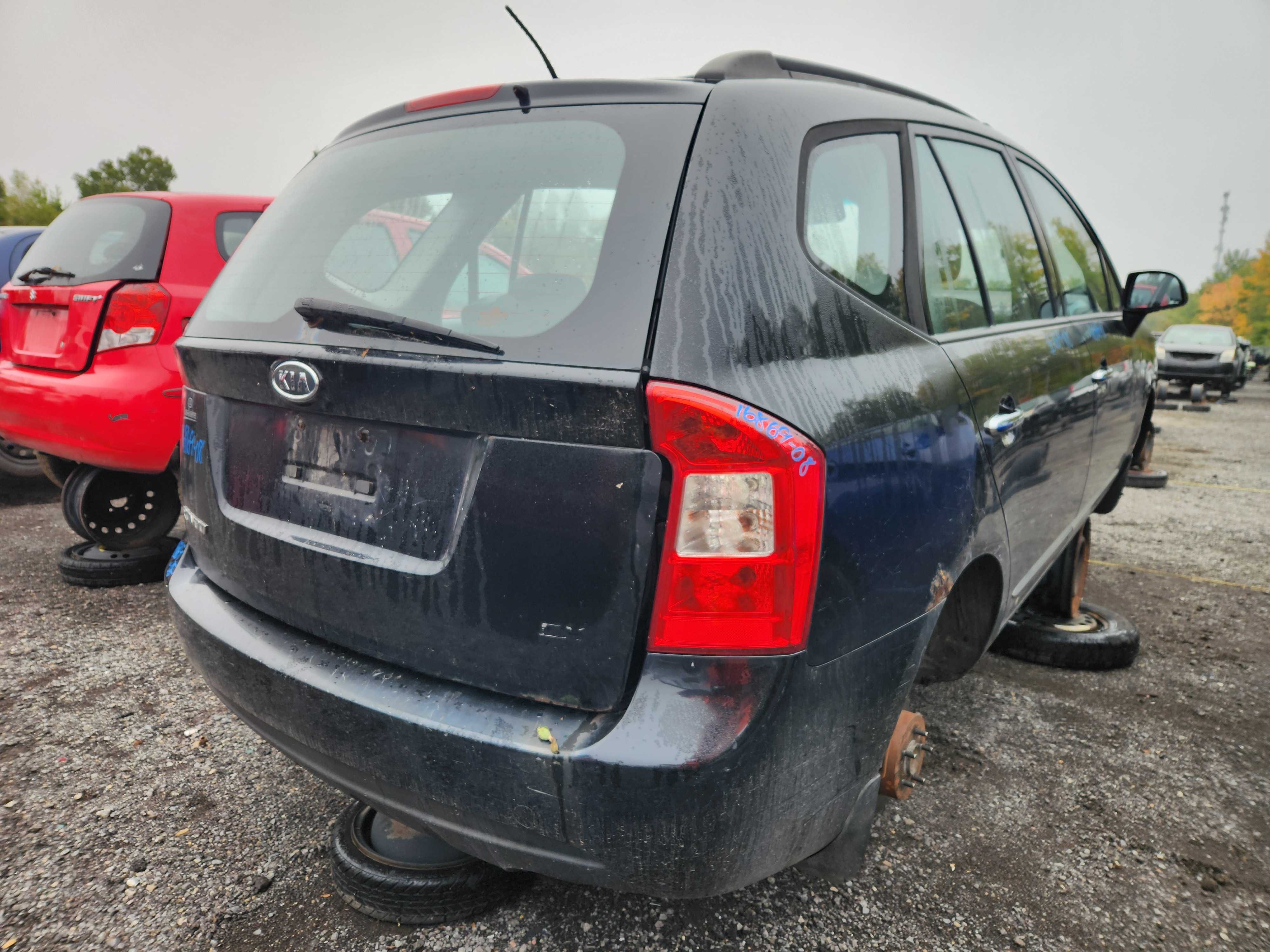 KIA RONDO 2008