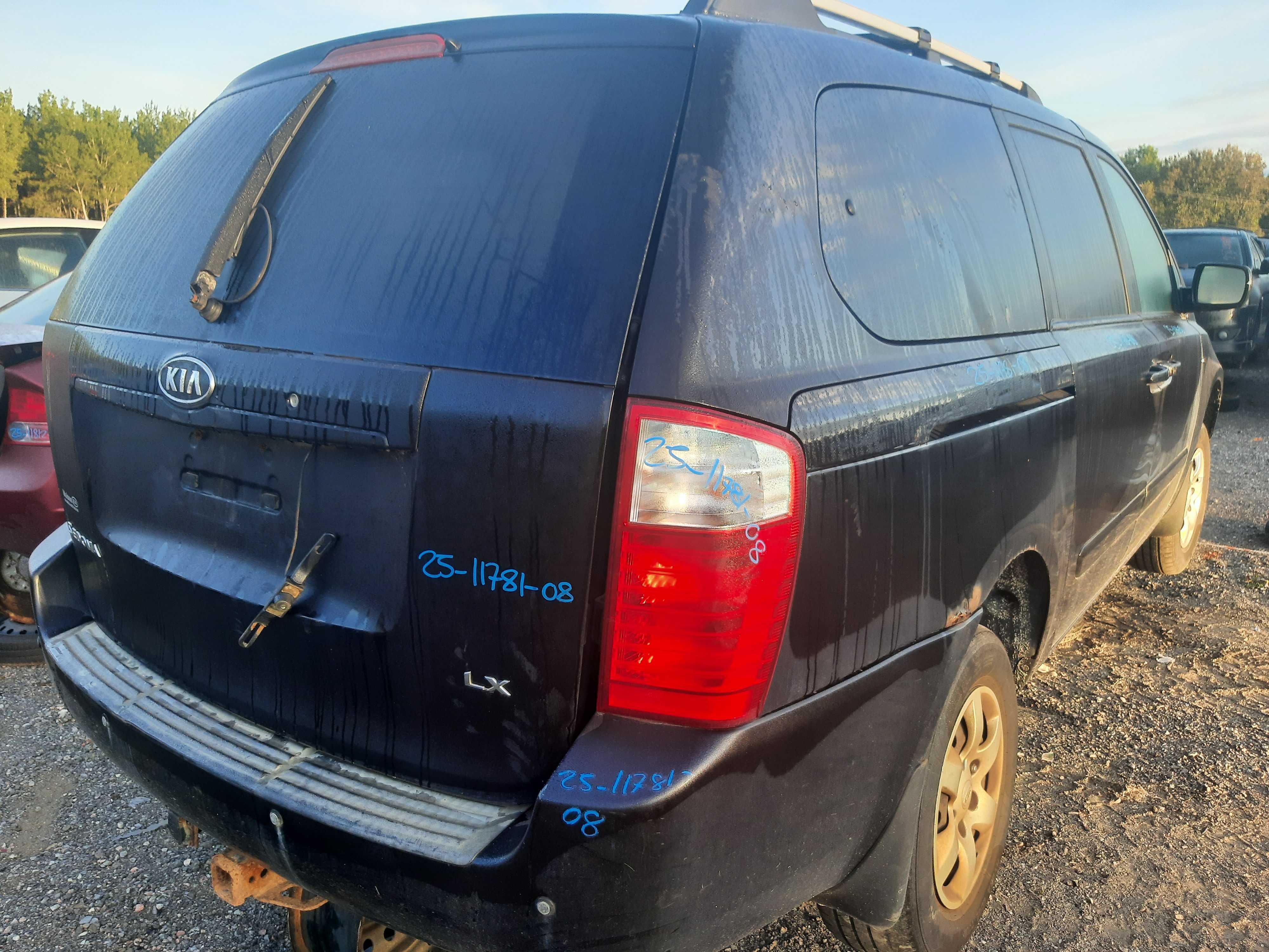 KIA SEDONA 2008
