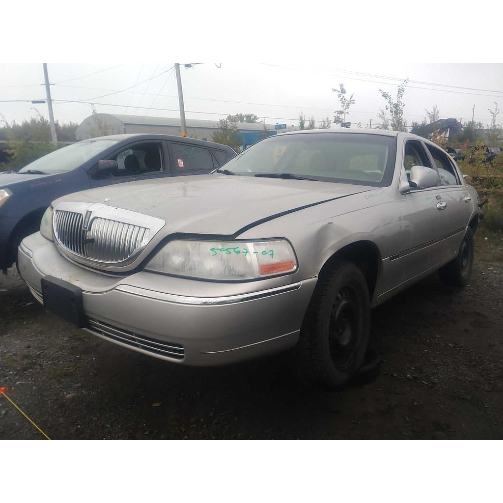 LINCOLN TOWN CAR 2007
