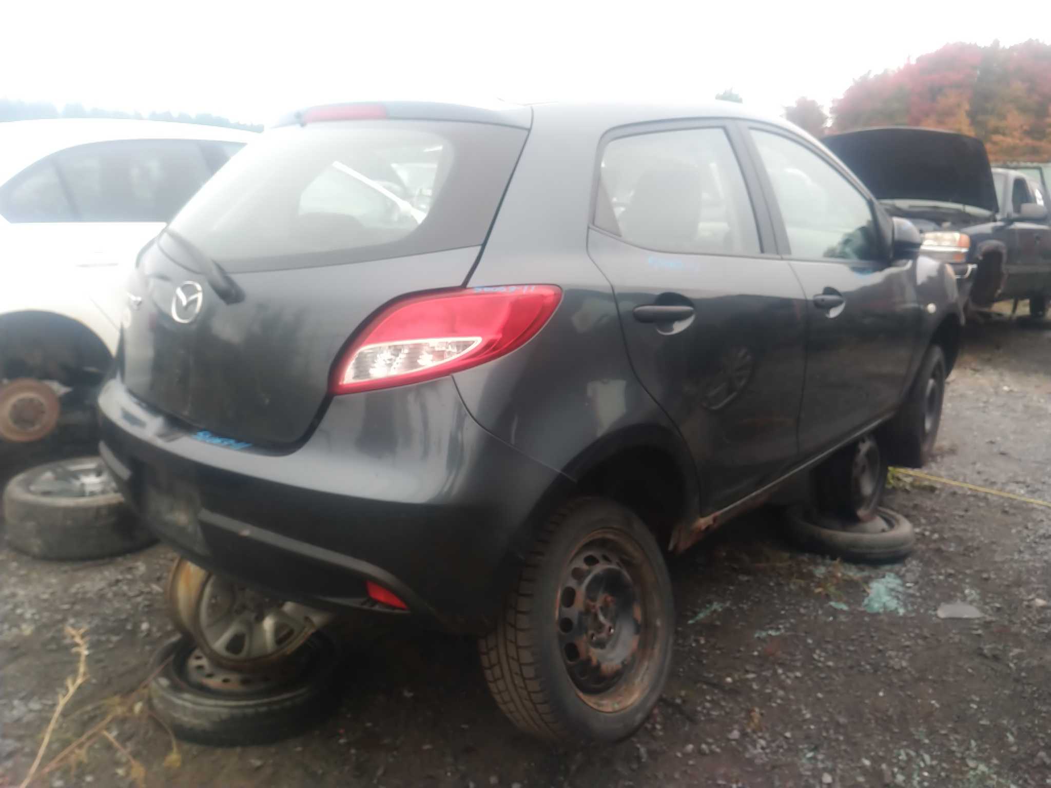 MAZDA MAZDA2 2011