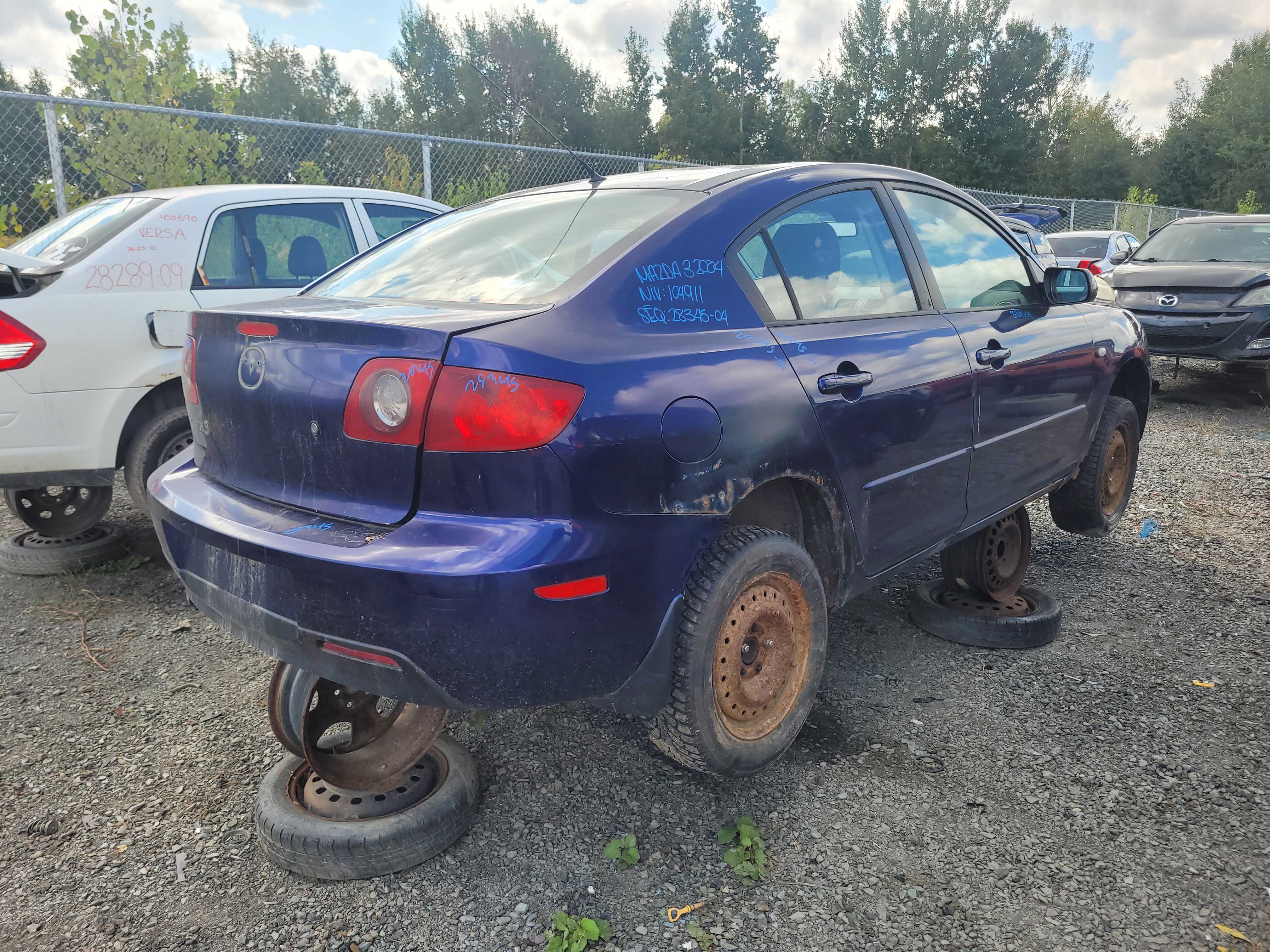MAZDA MAZDA3 2004
