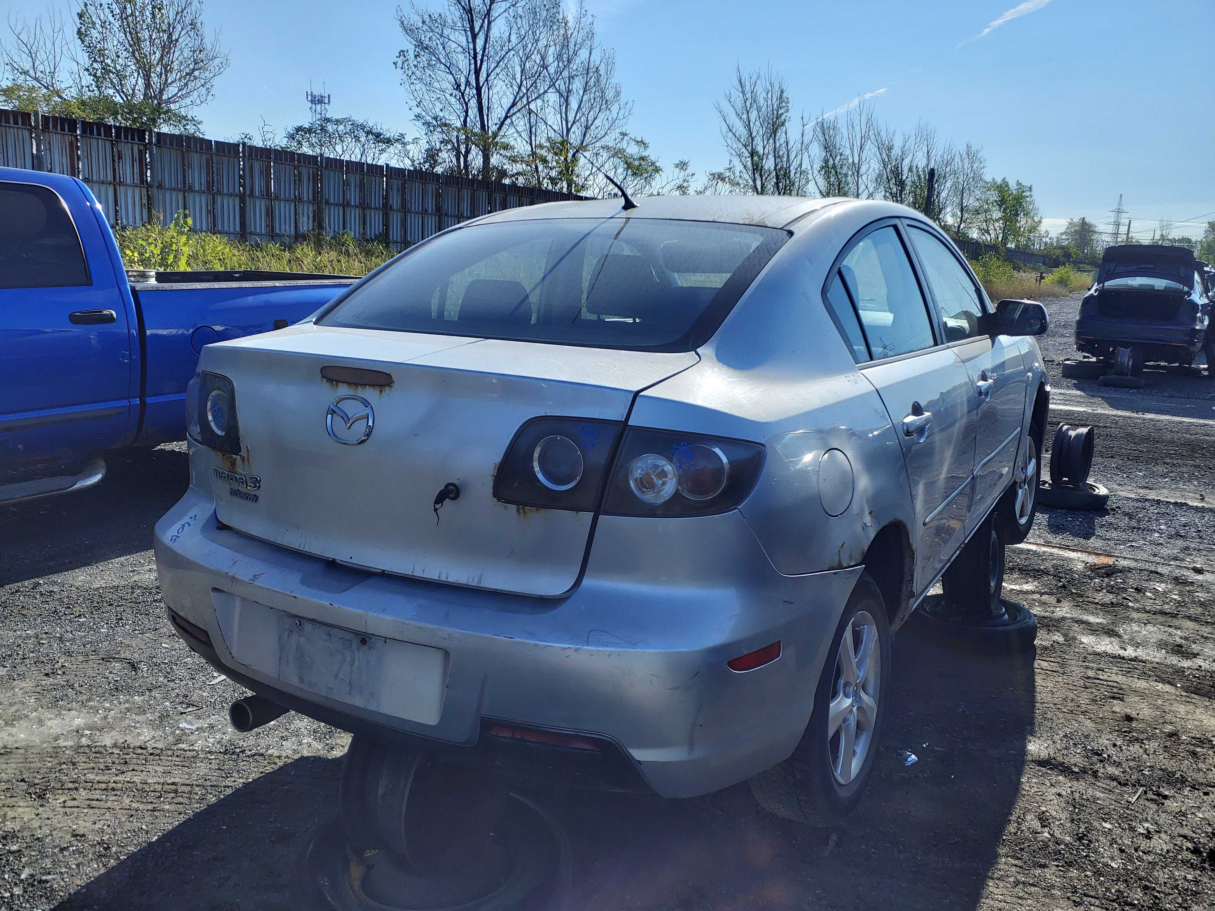 MAZDA MAZDA3 2007