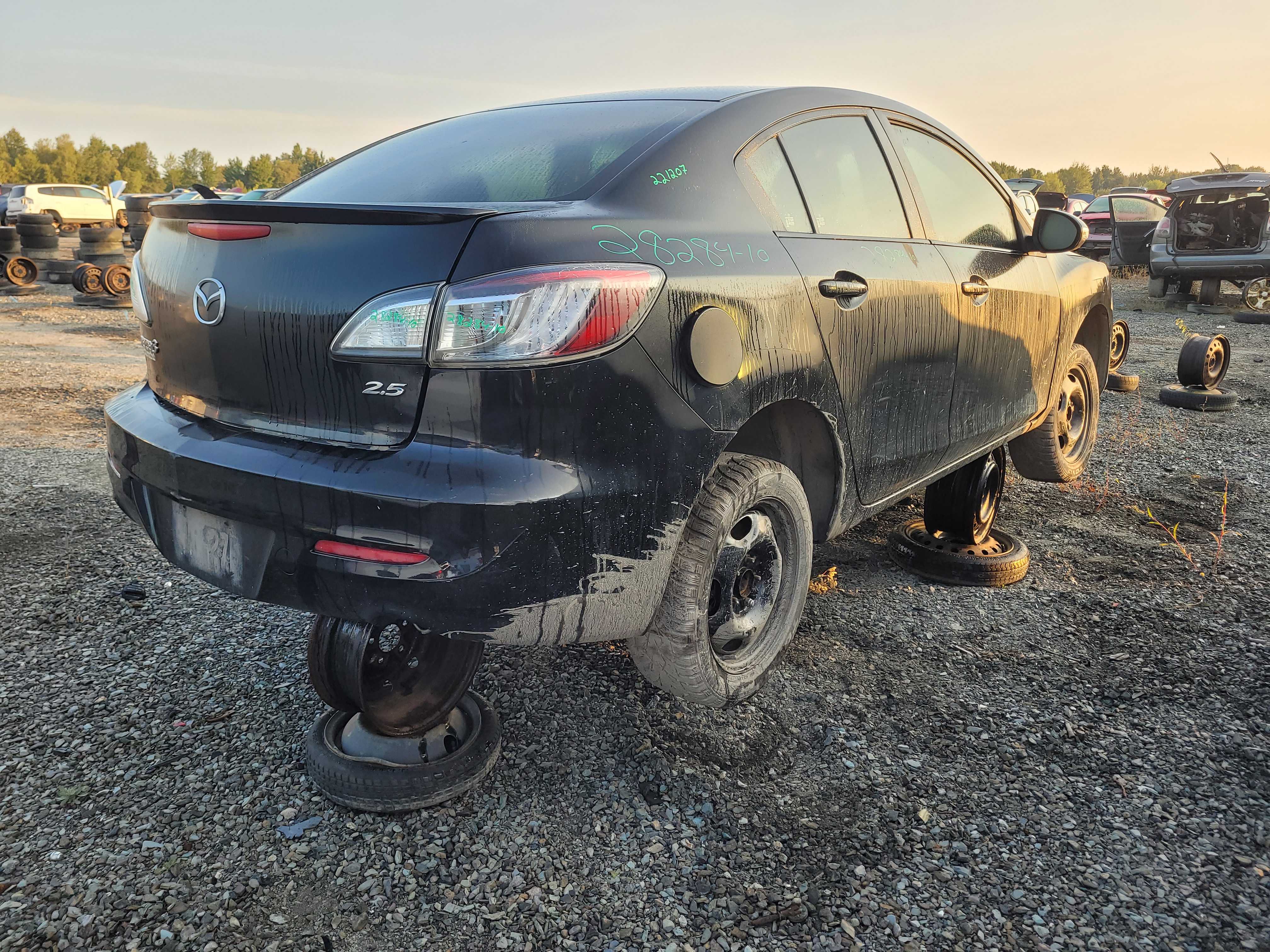MAZDA MAZDA3 2010