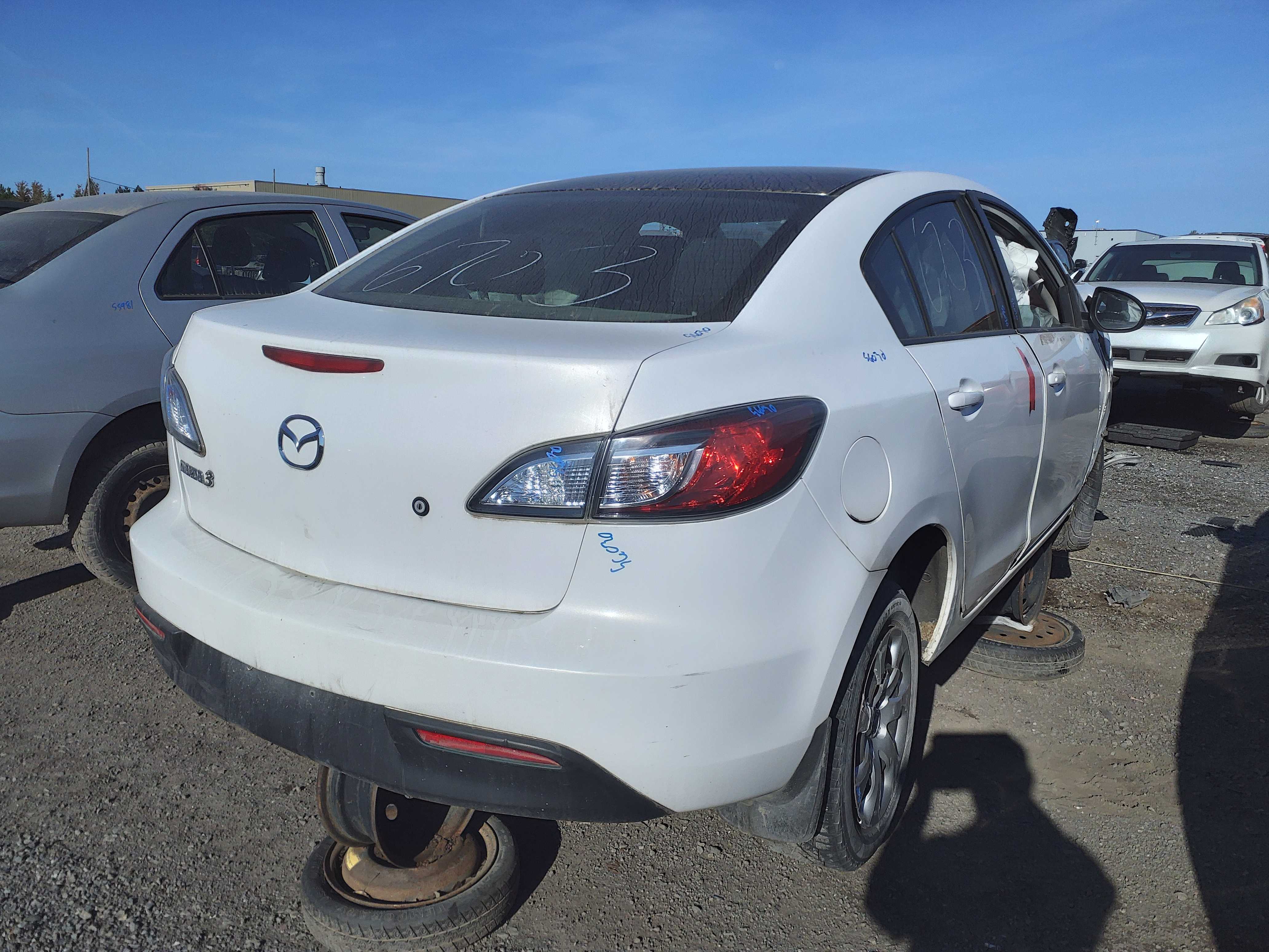 MAZDA MAZDA3 2010