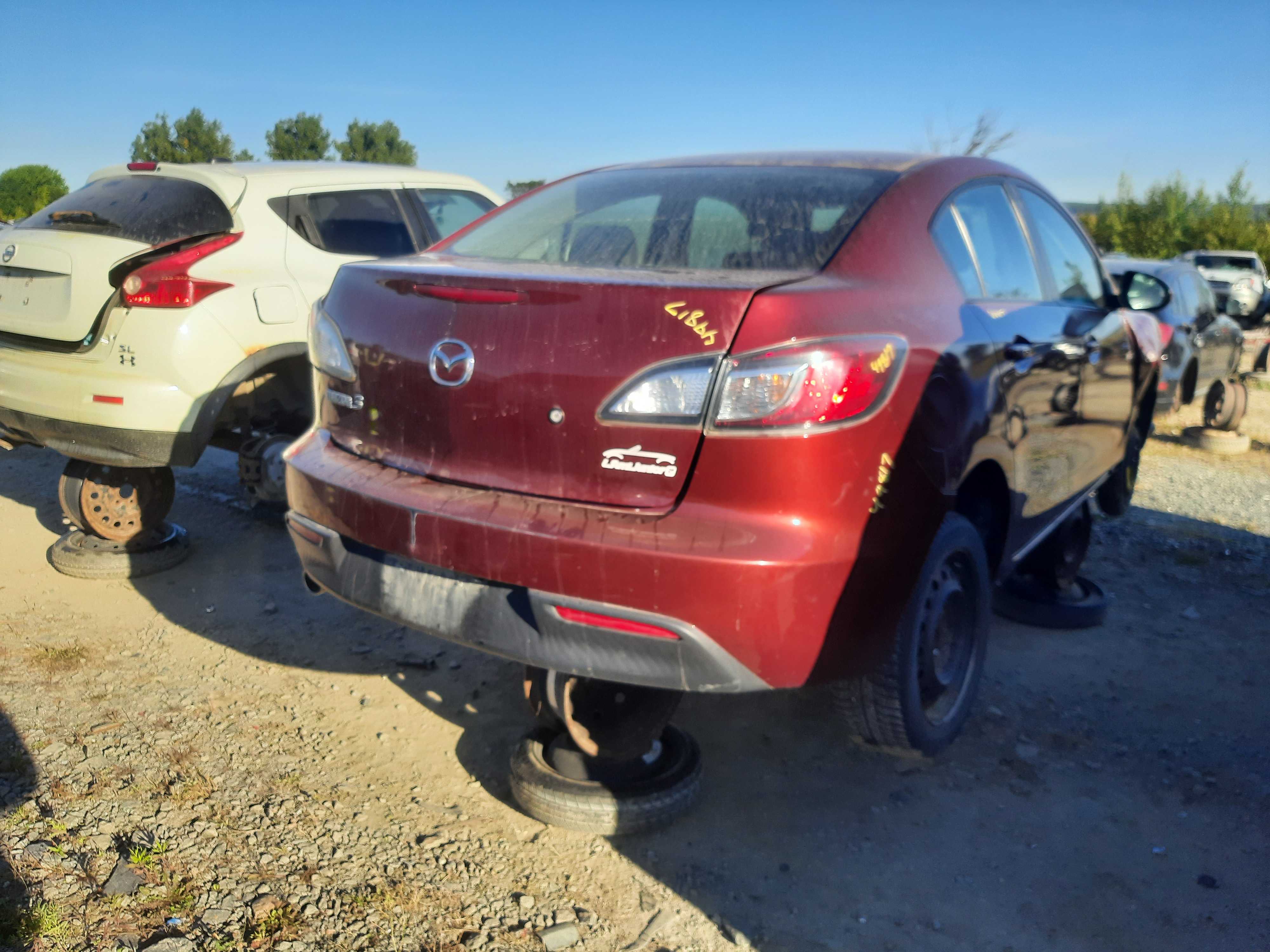 MAZDA MAZDA3 2010