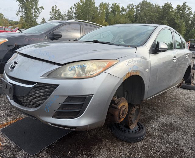 MAZDA MAZDA3 2010