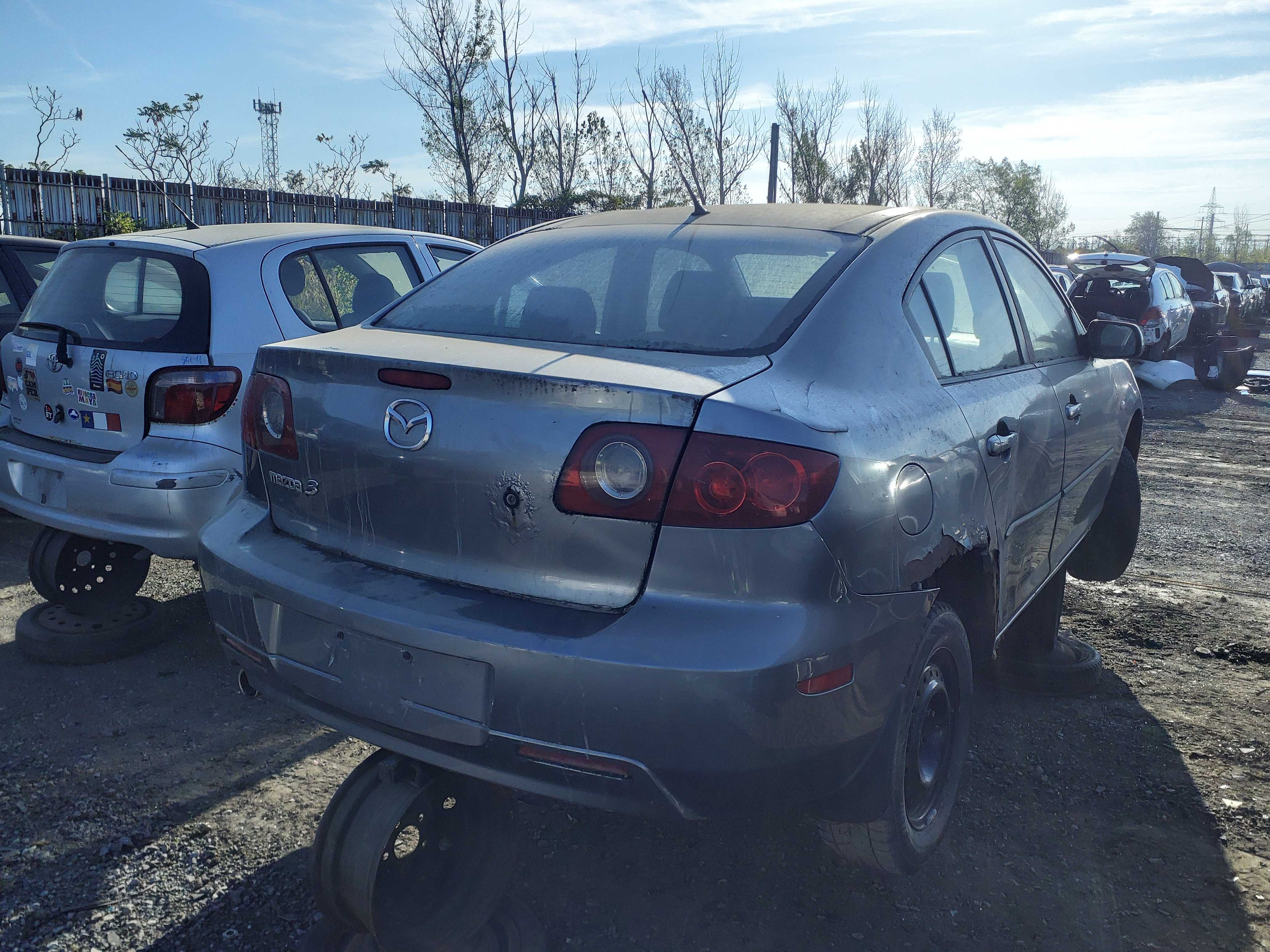 MAZDA MAZDA3 2011