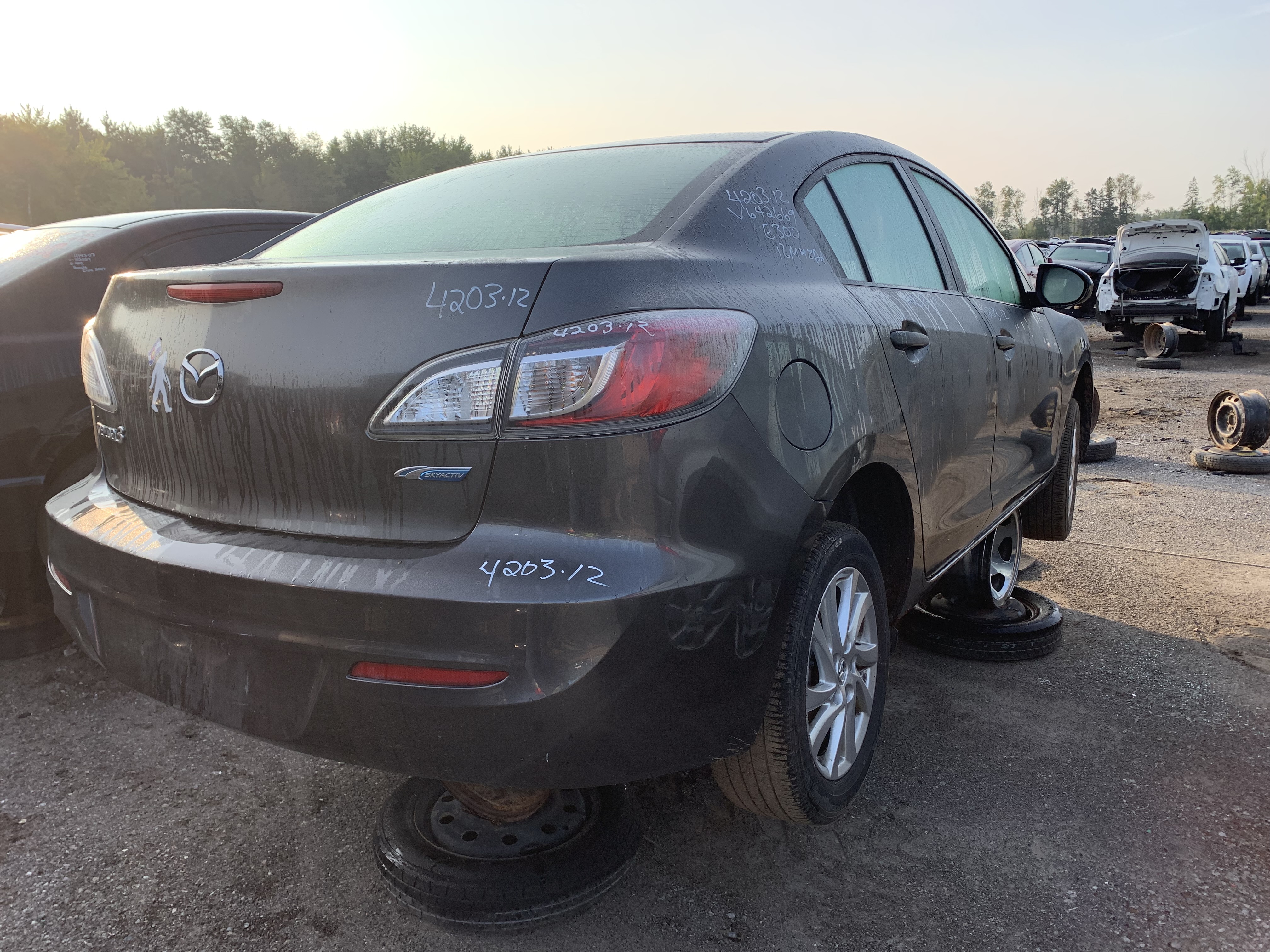 MAZDA MAZDA3 2012