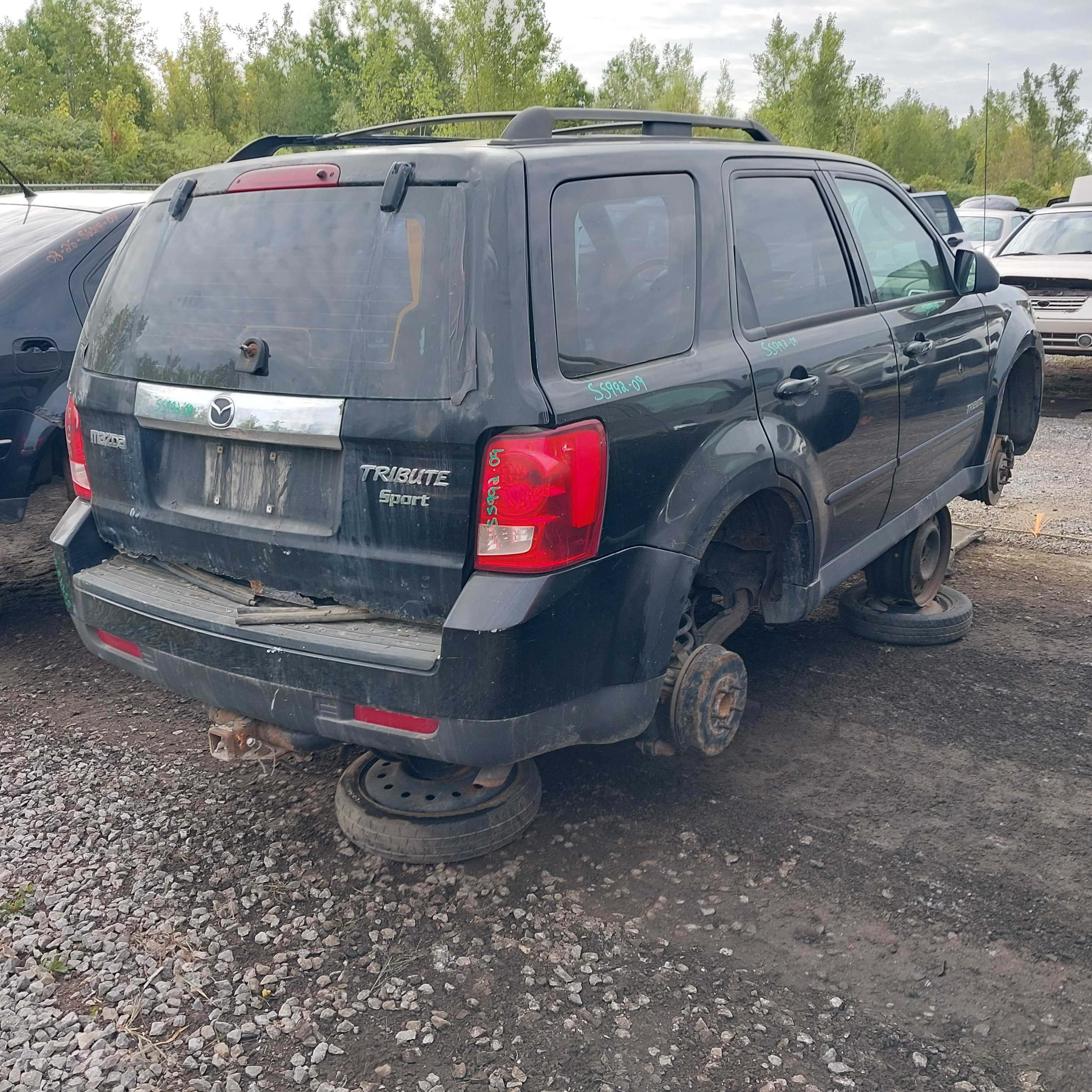 MAZDA TRIBUTE 2009